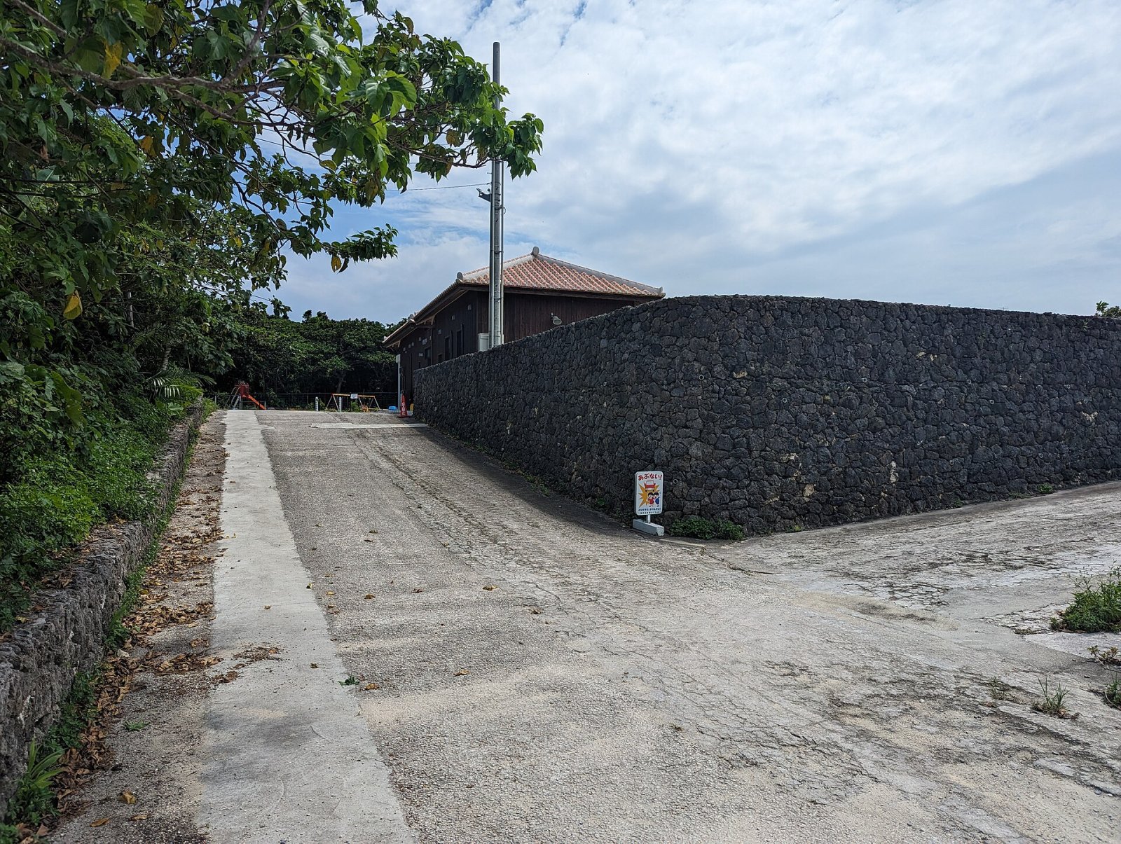 Scopri Taketomi Island: un gioiello di Okinawa - Taketomi | Secret World Trip Planner