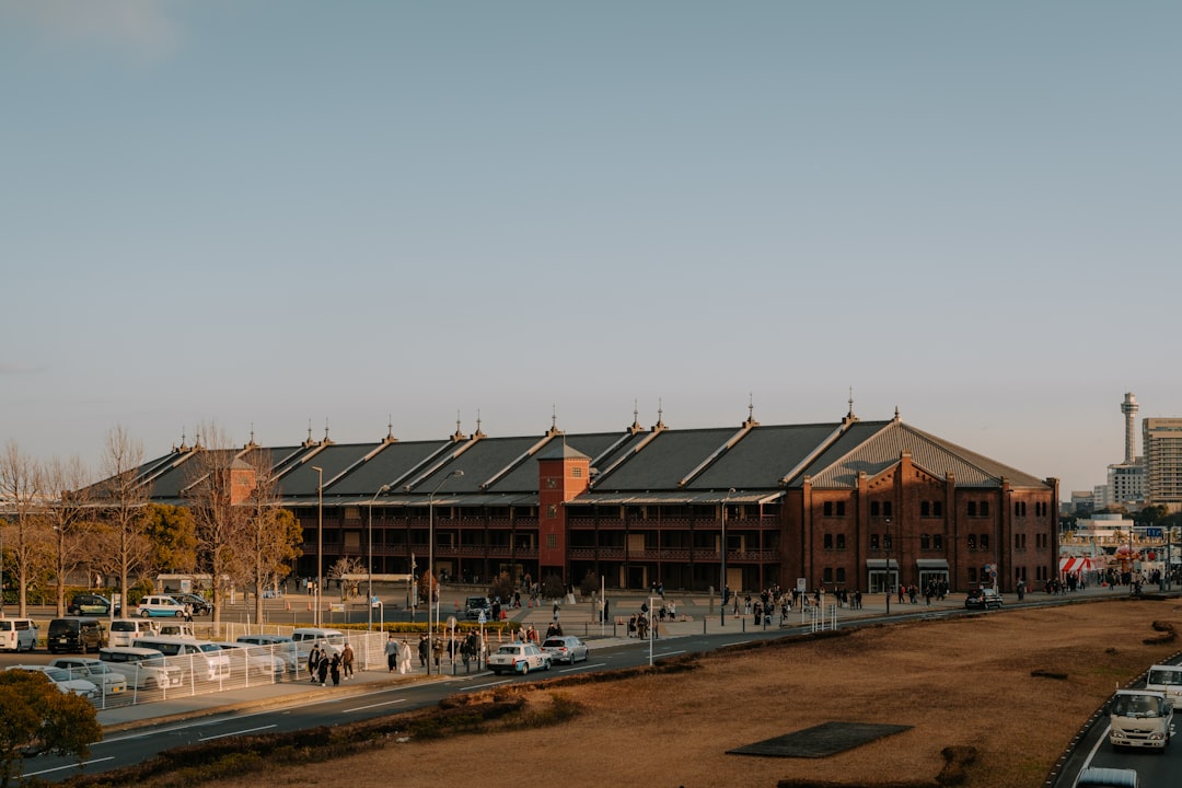 Erkunden Sie das Yokohama Red Brick Warehouse: Geschichte und Kultur - Yokohama | Secret World Trip Planner