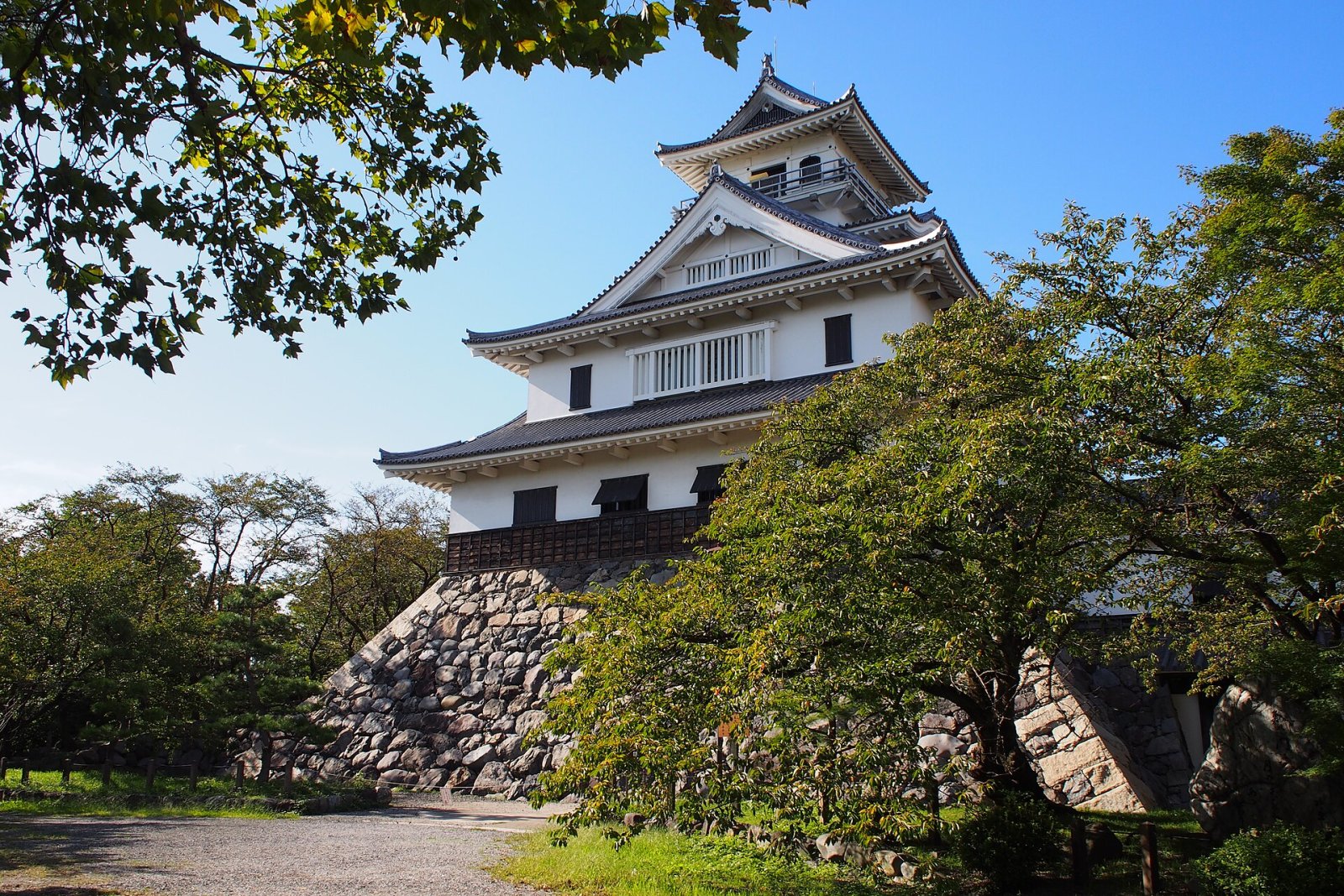 Discover the History and Beauty of Nagahama Castle - Nagahama | Secret World Trip Planner