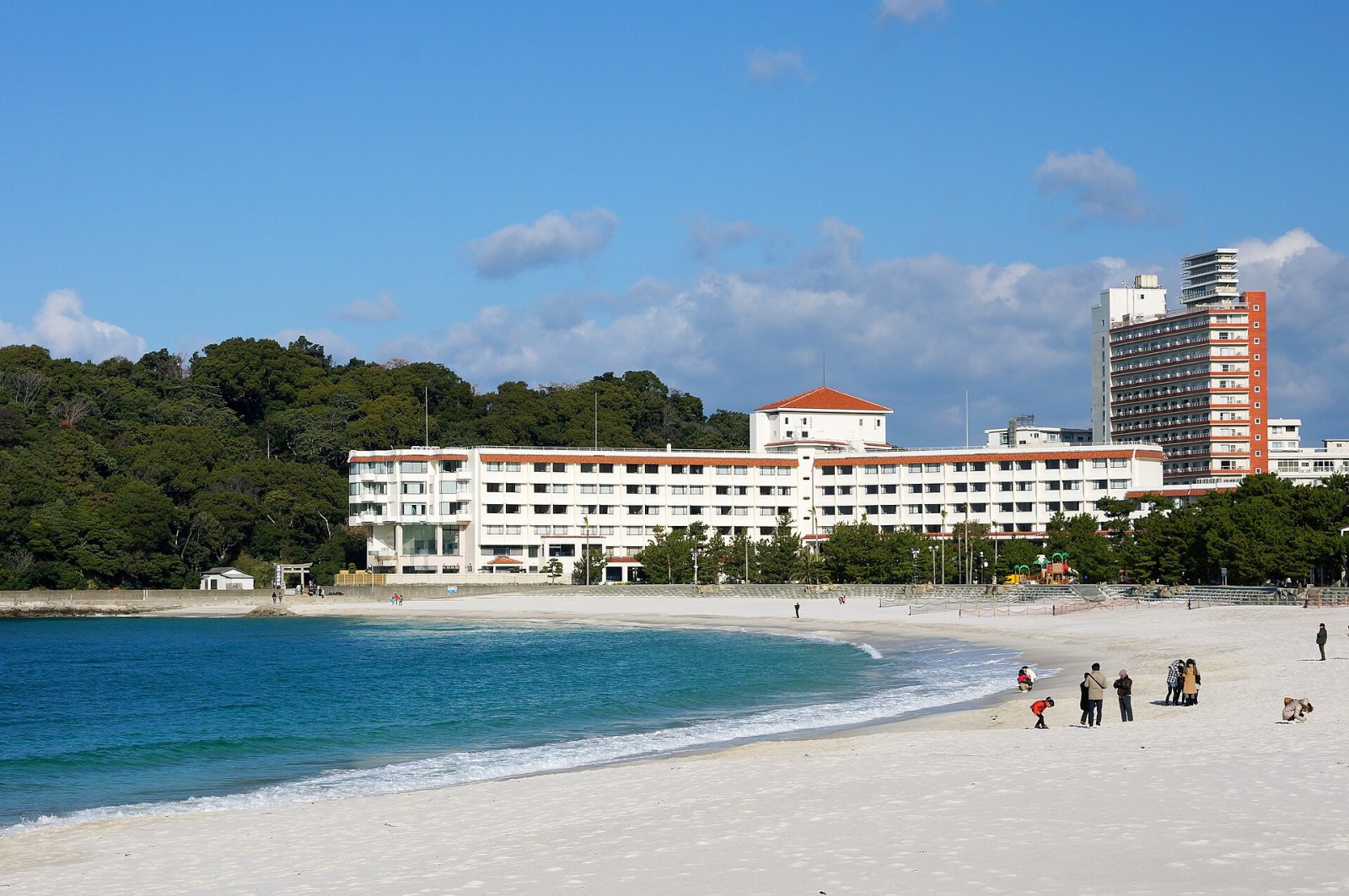 Entdecken Sie den Shirahama Beach: das Juwel der japanischen Küste - Shirahama | Secret World Trip Planner