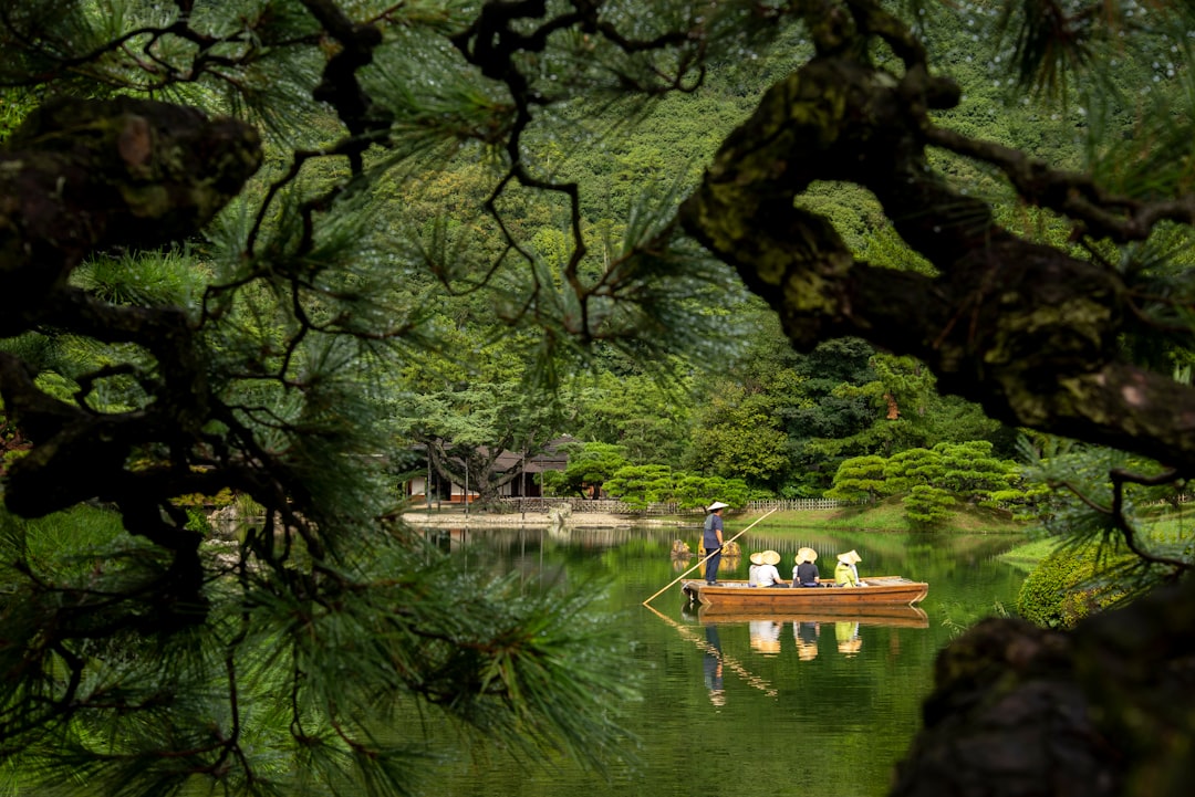 高松的栗林公园：日本的天堂角落 - Takamatsu | Secret World Trip Planner