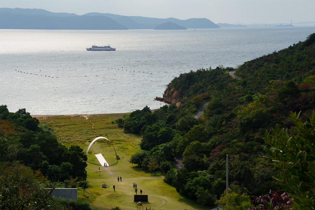 探索直岛：日本当代艺术之岛 - Naoshima | Secret World Trip Planner