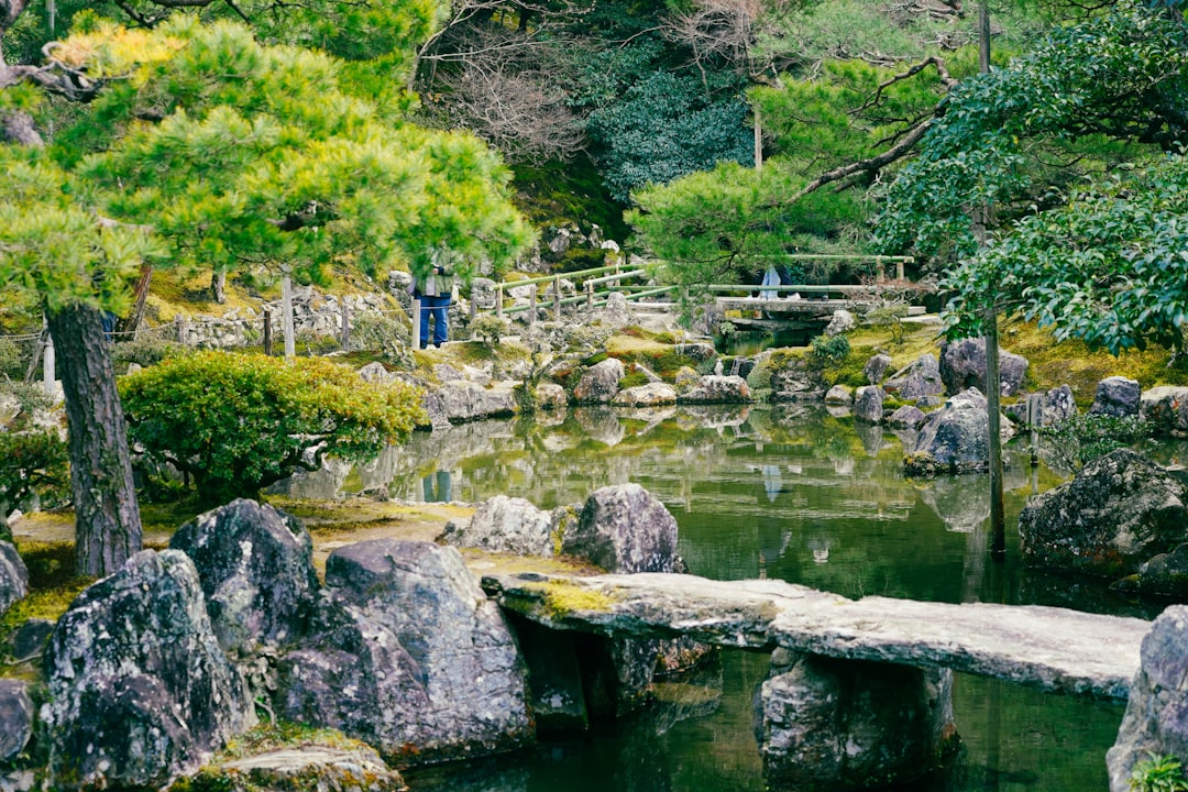 太宰府天満宮庭園：日本の自然の宝石 - Dazaifu | Secret World Trip Planner