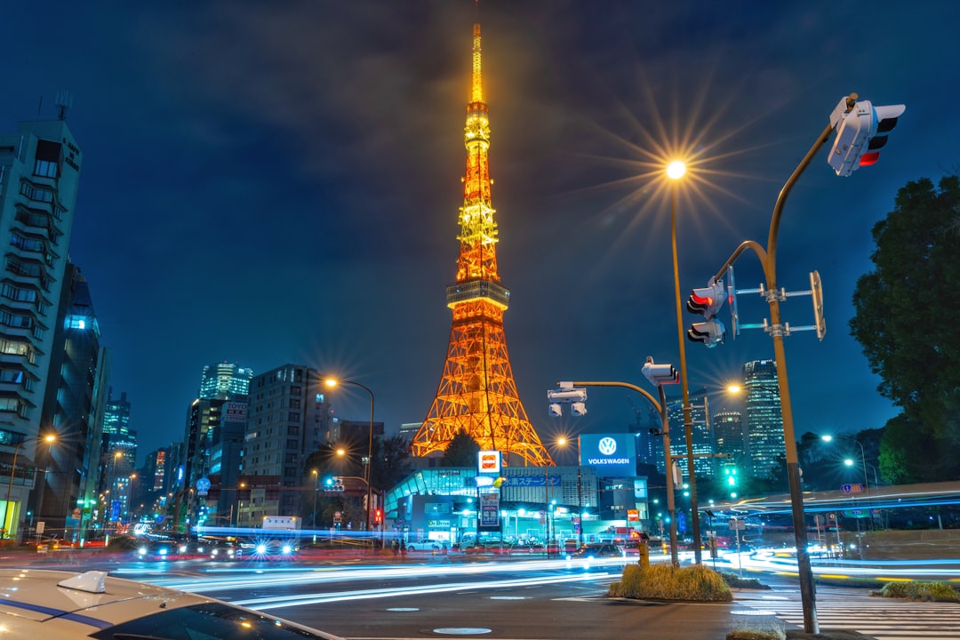 Entdecken Sie den Tokyo Tower: Symbol der japanischen Kultur und Modernität - Minato City | Secret World Trip Planner