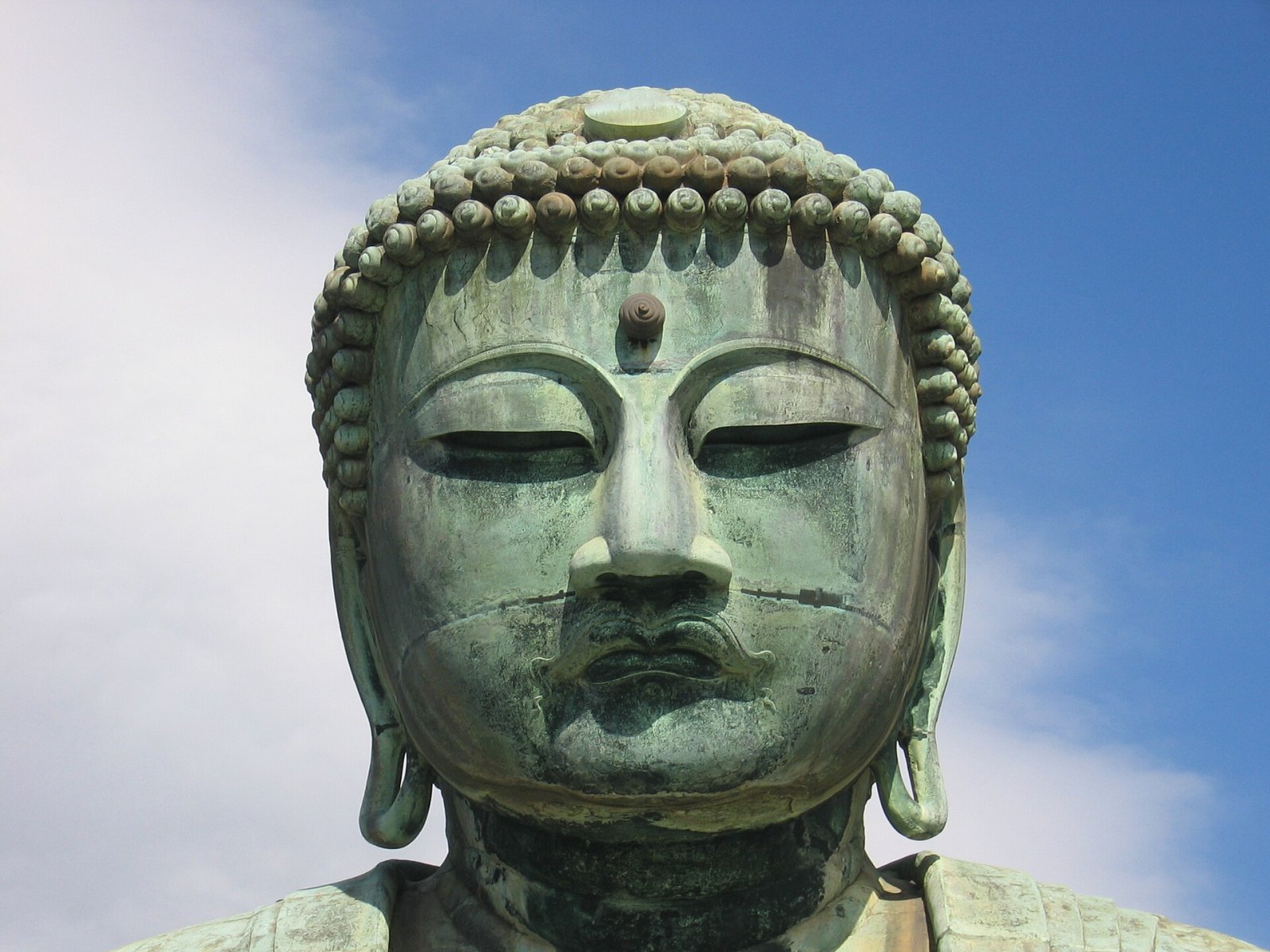 Discover the Great Buddha of Kamakura: History and Culture in Japan - Kamakura | Secret World Trip Planner