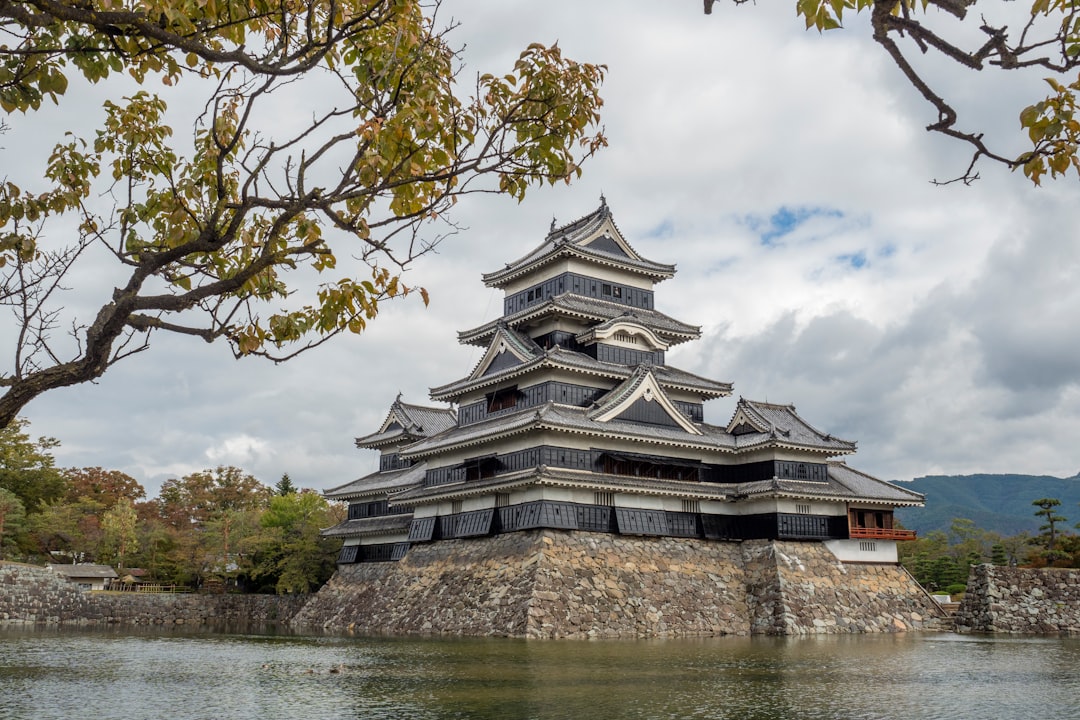 Matsumoto Castle: Ein Historisches Juwel im Herzen Japans - Matsumoto | Secret World Trip Planner