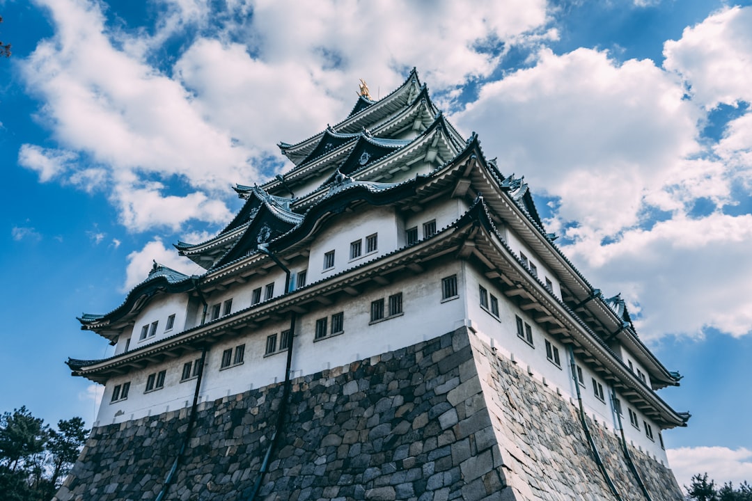 名古屋城を発見:日本の歴史の宝物 - Nagoya | Secret World Trip Planner