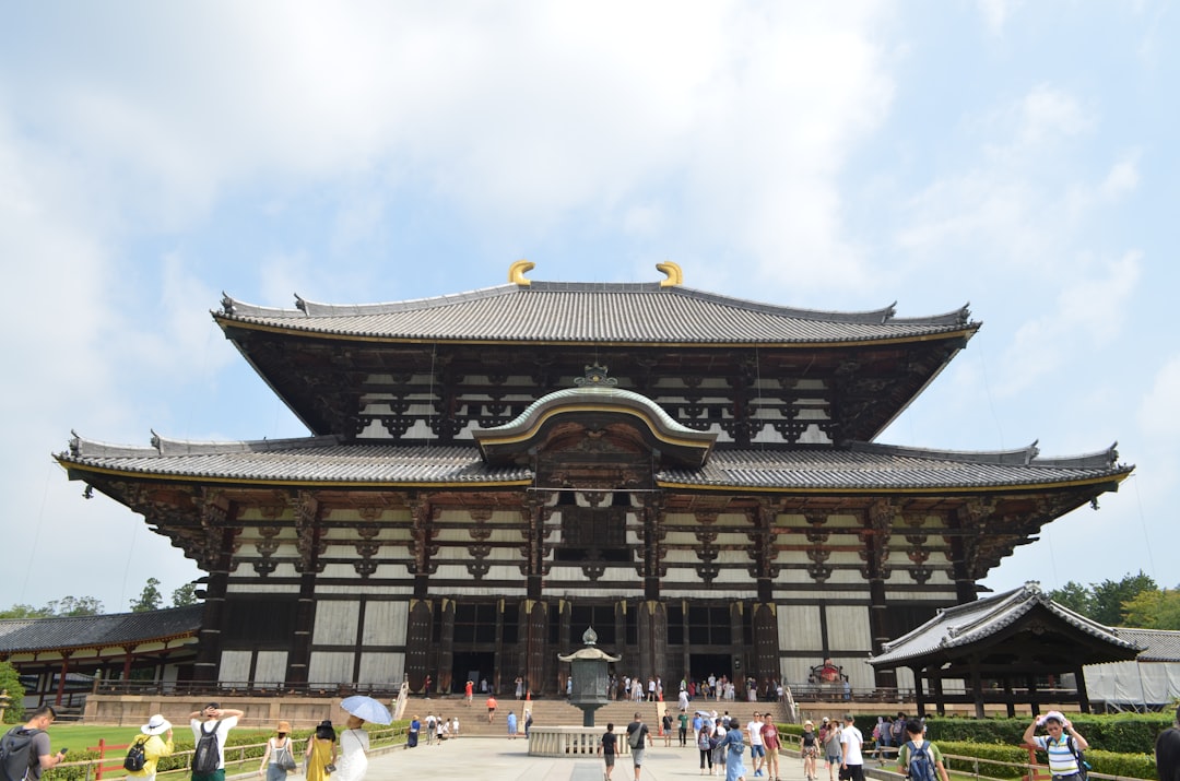 Entdecken Sie den Todai-ji Tempel in Nara: Ein historischer Schatz Japans - Nara | Secret World Trip Planner