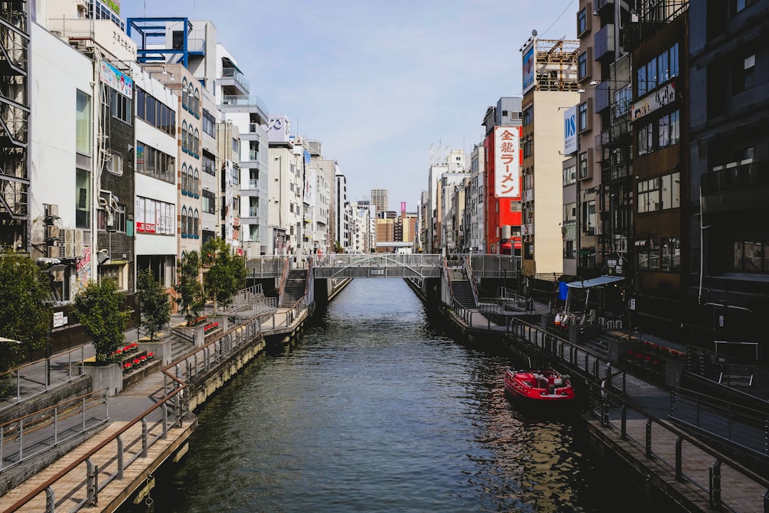 Entdecken Sie Dotonbori: Das pulsierende Herz von Osaka - Osaka | Secret World Trip Planner