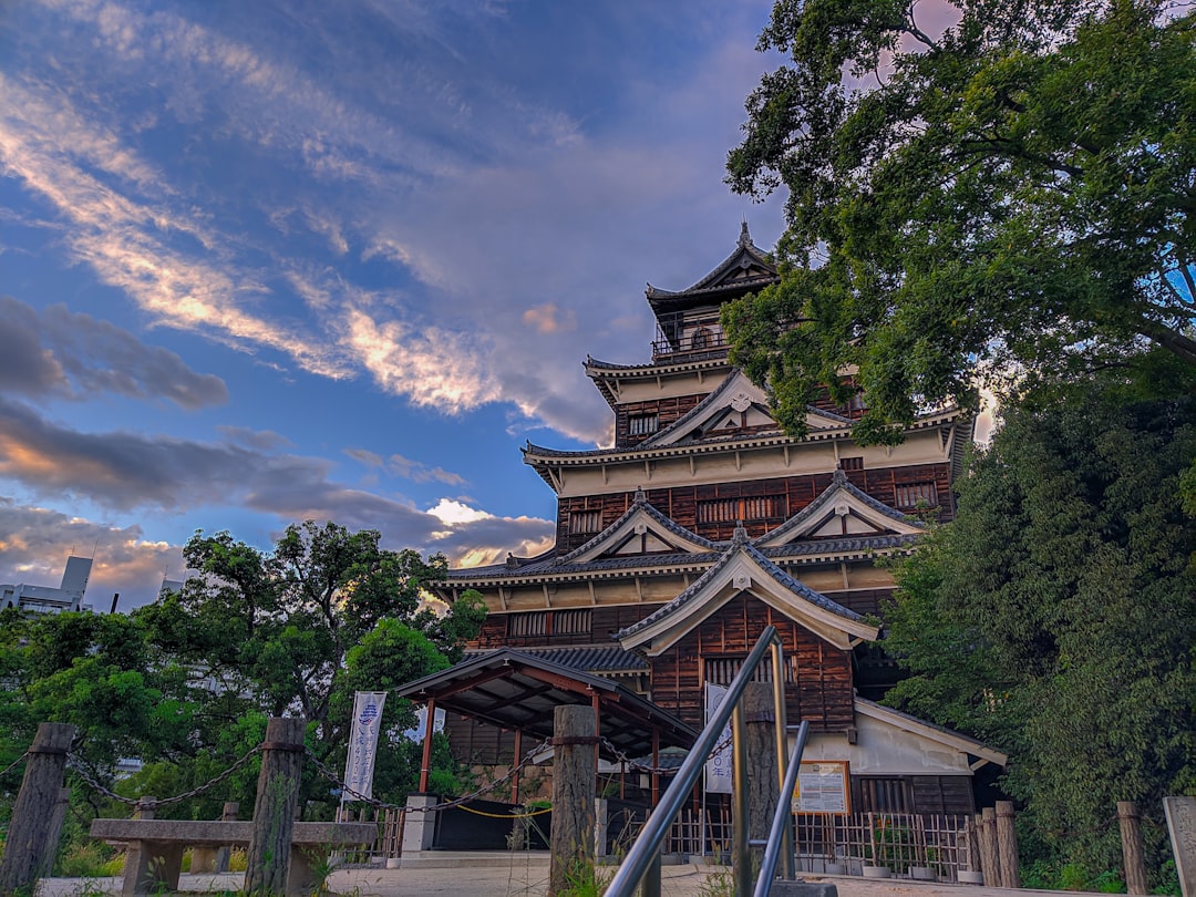広島城の探検：歴史と文化 - Hiroshima | Secret World Trip Planner