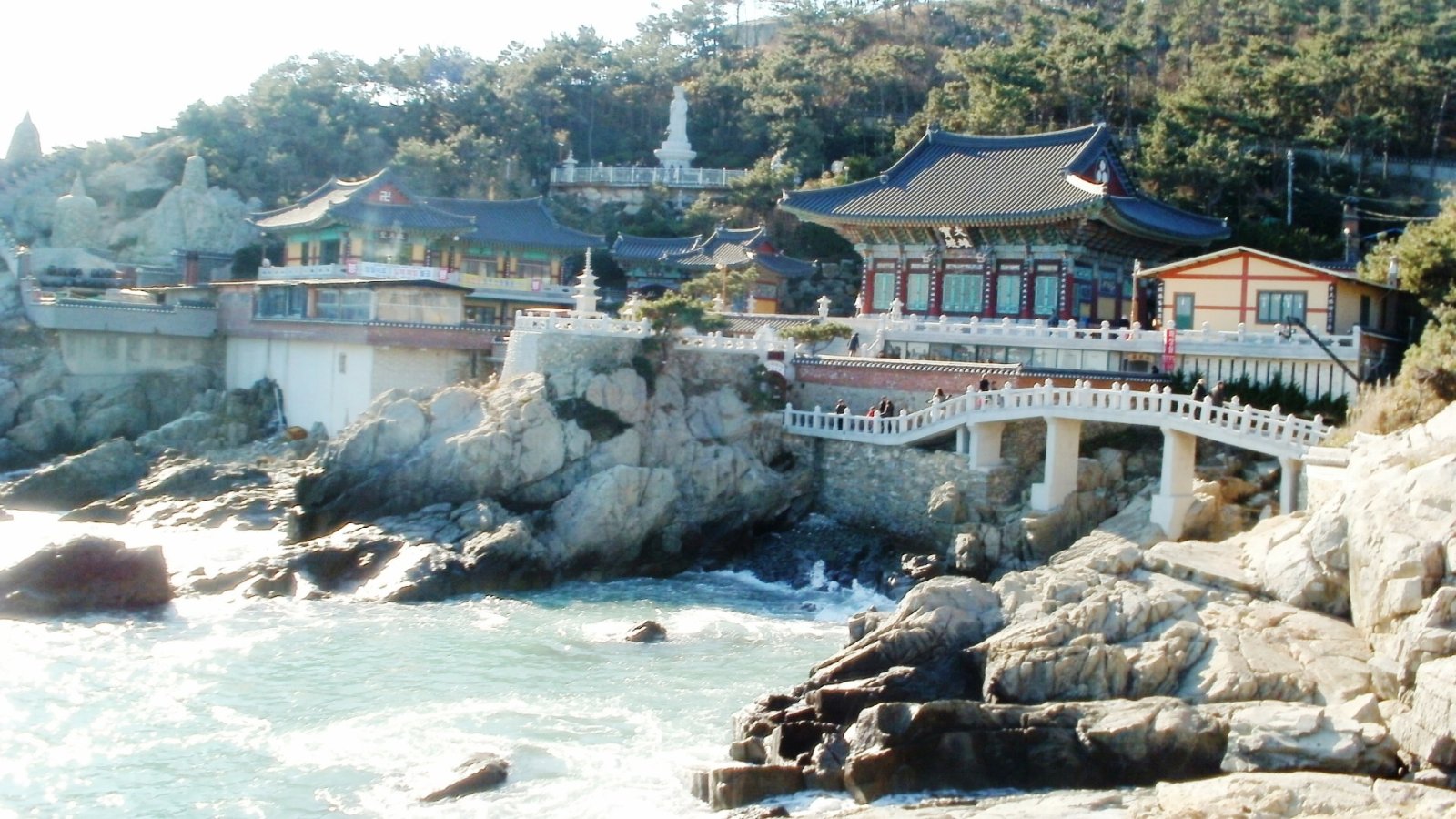 探索釜山海东龙宫寺:文化瑰宝 - Gijang | Secret World Trip Planner