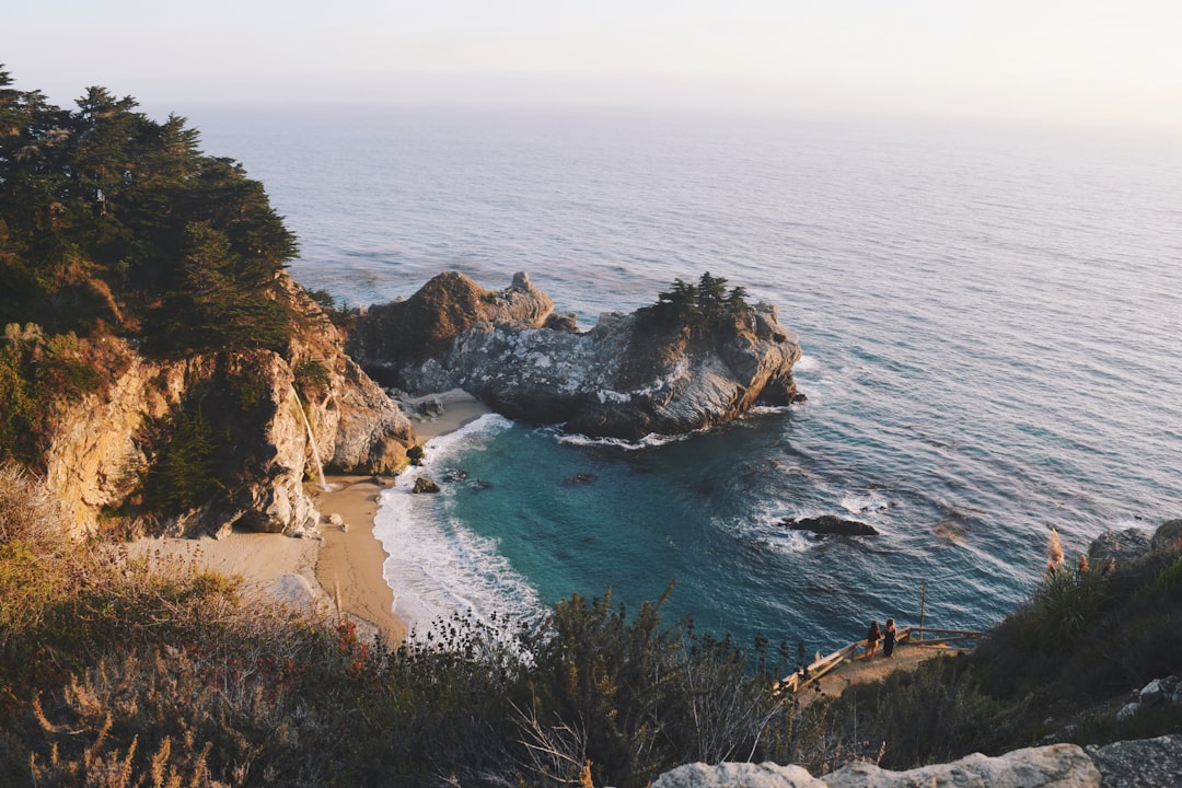 McWay Falls: Un Paradiso Naturale a Big Sur | Secret World Trip Planner