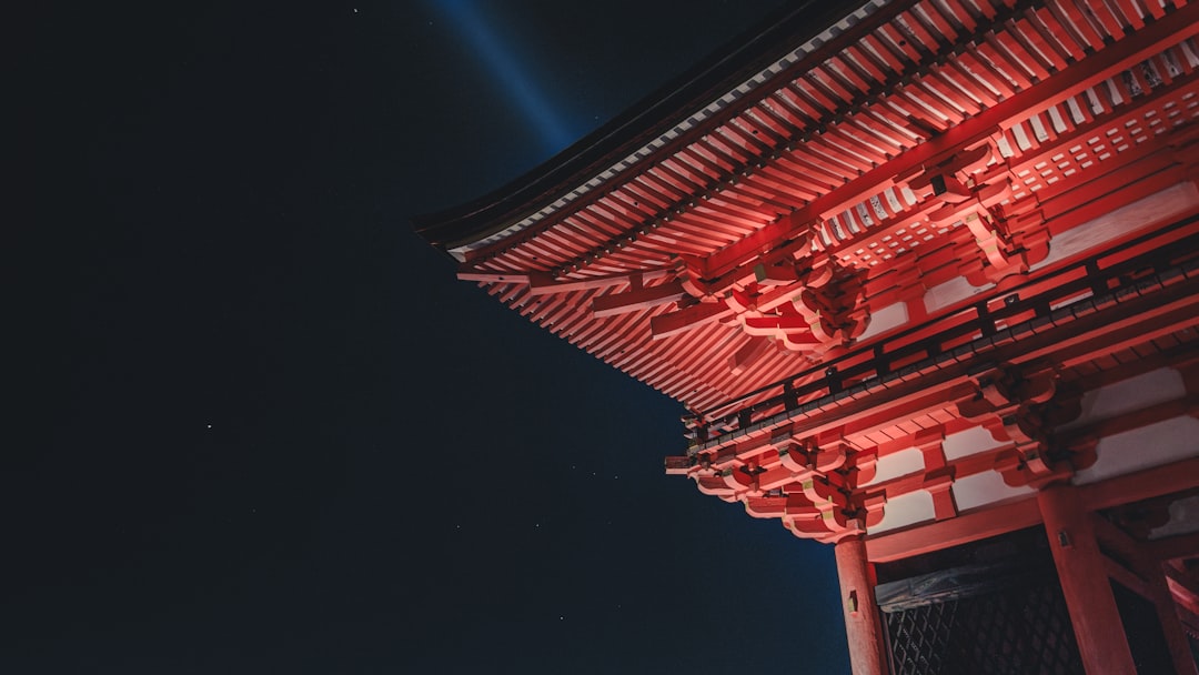 枯山水：京都禅园的魔力与魅力 - Kyoto | Secret World Trip Planner