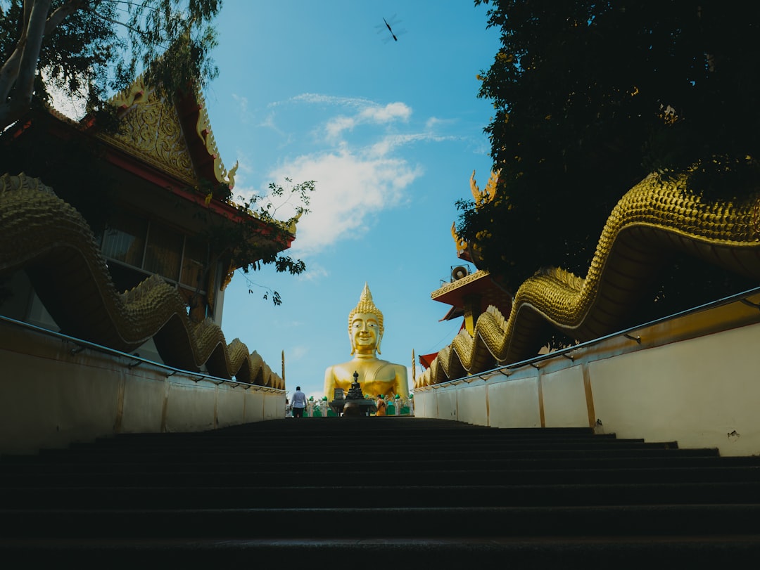 Descubra a magia dos jardins Nongnooch em Pattaya - Sattahip District | Secret World Trip Planner