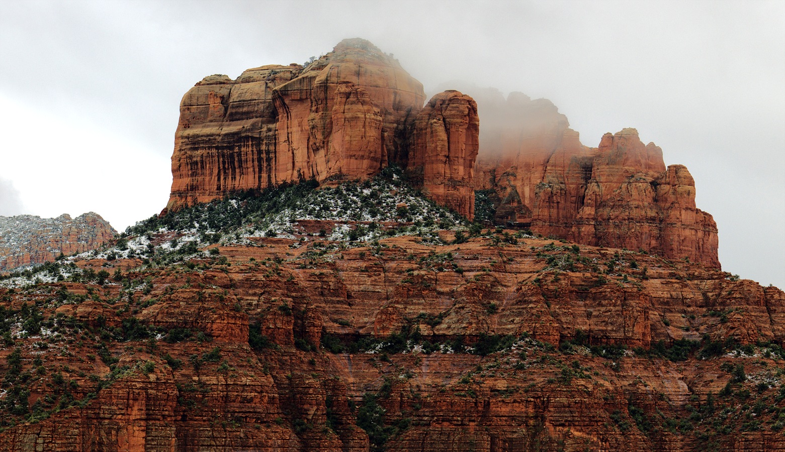 Descubre la Magia de Cathedral Rock en Sedona, Arizona - Sanmenxia | Secret World Trip Planner