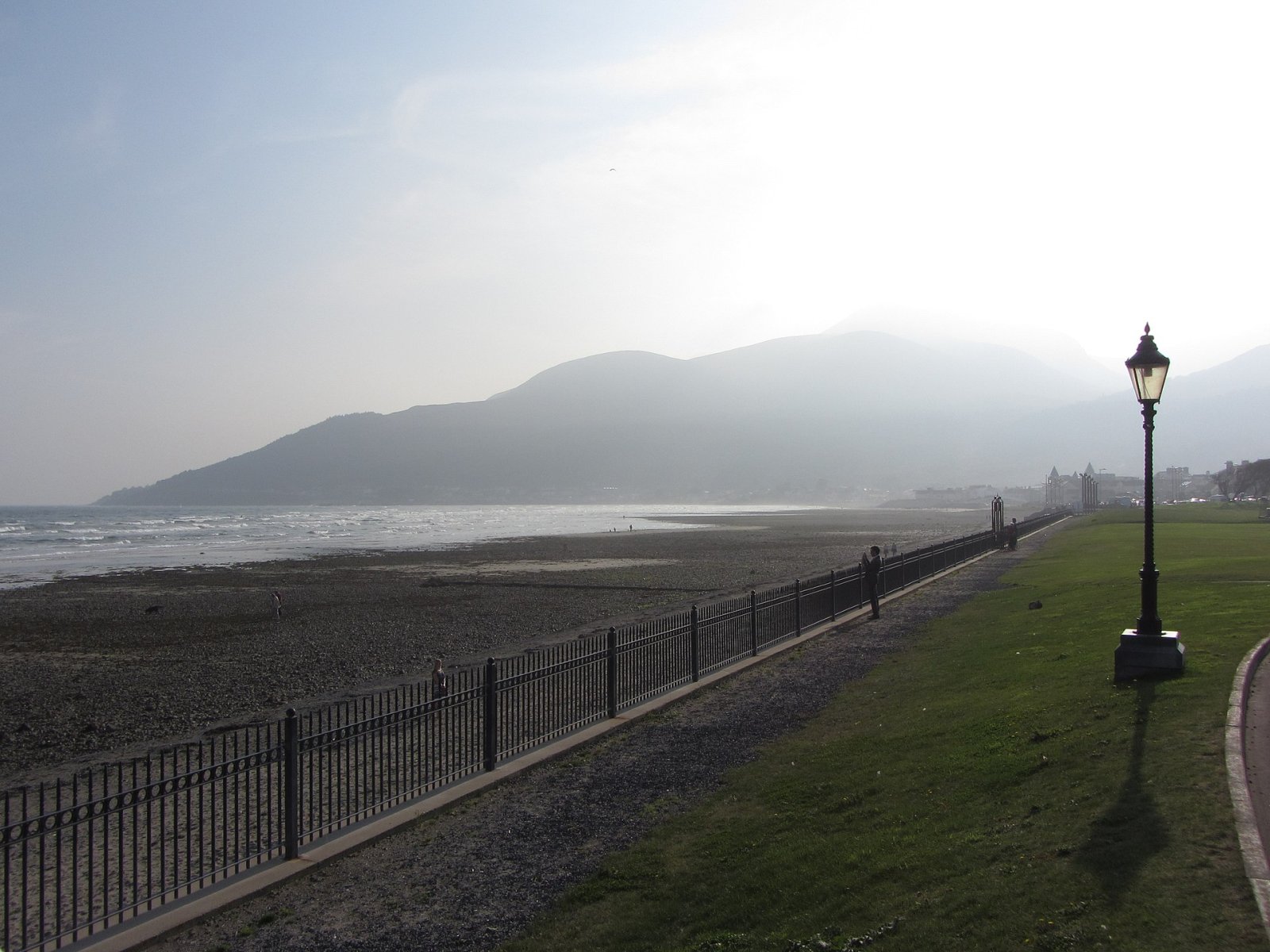 Découvrez les majestueuses Mourne Mountains : Nature et aventure en Irlande du Nord | Secret World Trip Planner