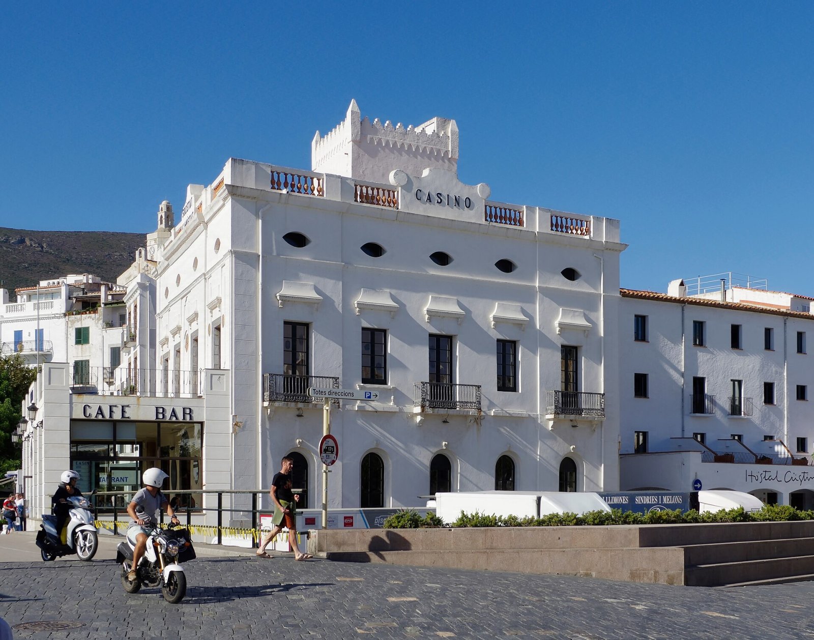 À la découverte de Cadaqués : un bijou de la Costa Brava - Cadaqués | Secret World Trip Planner