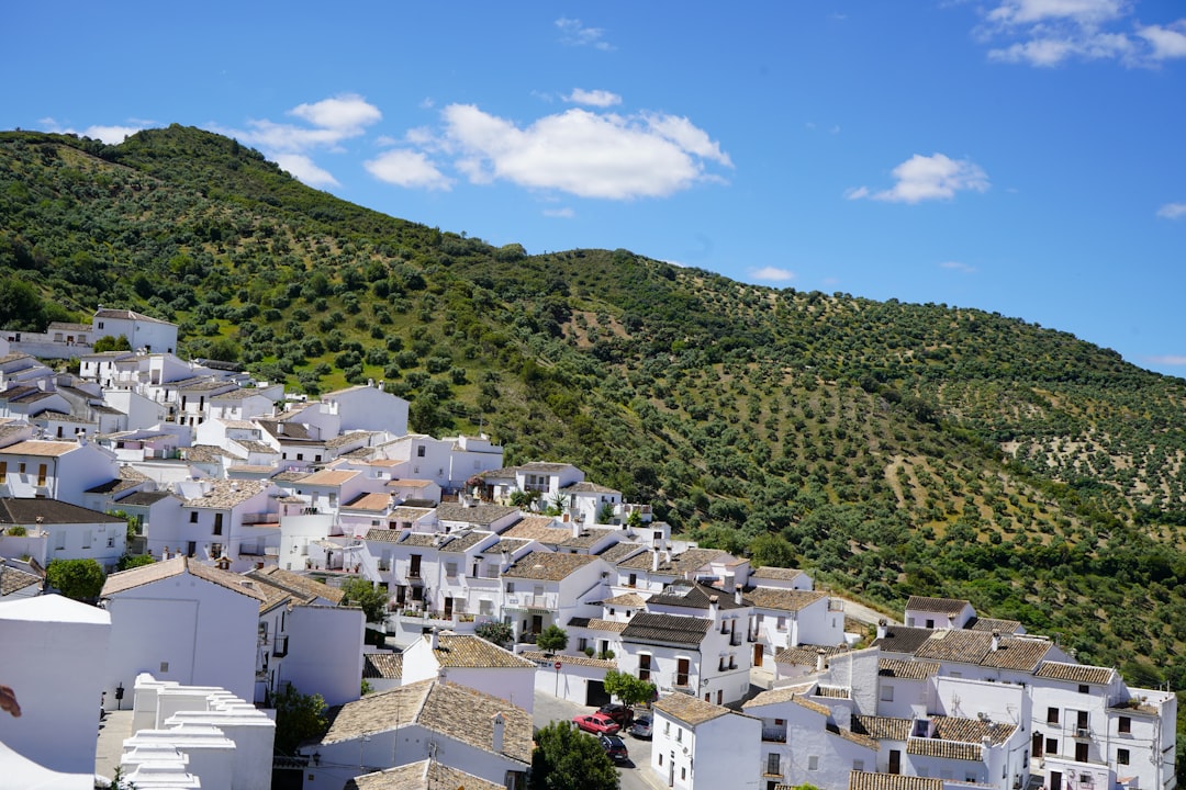 Die Weißen Dörfer Andalusiens erkunden: Arcos de la Frontera - Kaous | Secret World Trip Planner
