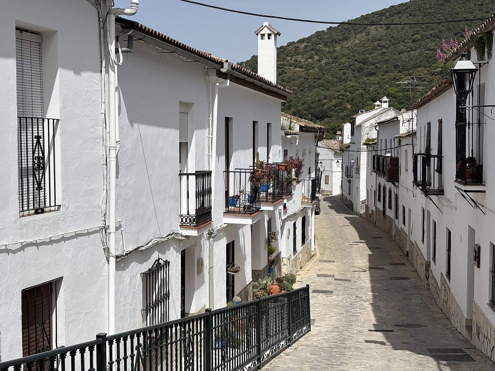 Explorando los Pueblos Blancos de Andalucía: Arcos de la Frontera - Kaous | Secret World Trip Planner