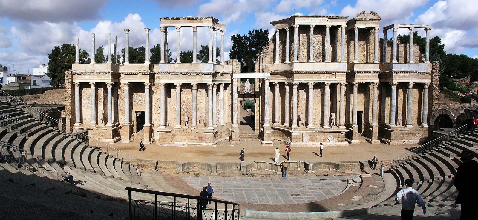 Mérida Roman Theatre: A Journey Through the History of Extremadura | Secret World Trip Planner