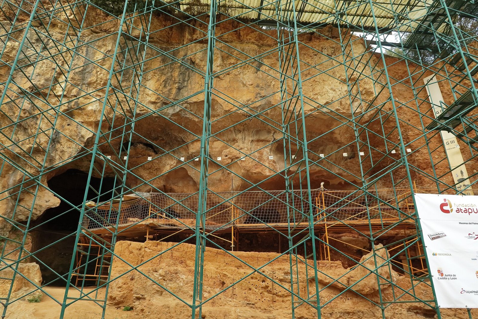 Erkundung der archäologischen Stätte von Atapuerca: Eine Reise in die Urgeschichte | Secret World Trip Planner