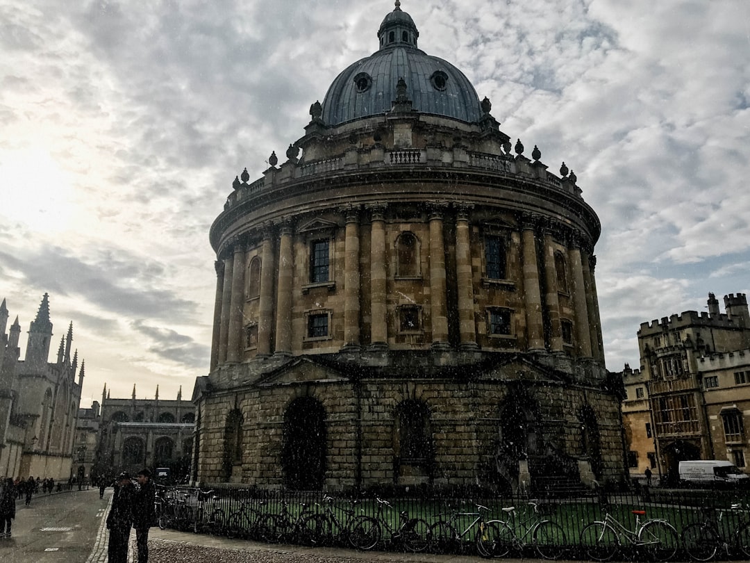 Entdecken Sie den Covered Market in Oxford: Ein Juwel kulinarischer Erlebnisse - Q724+XV Clacton-on-Sea | Secret World Trip Planner
