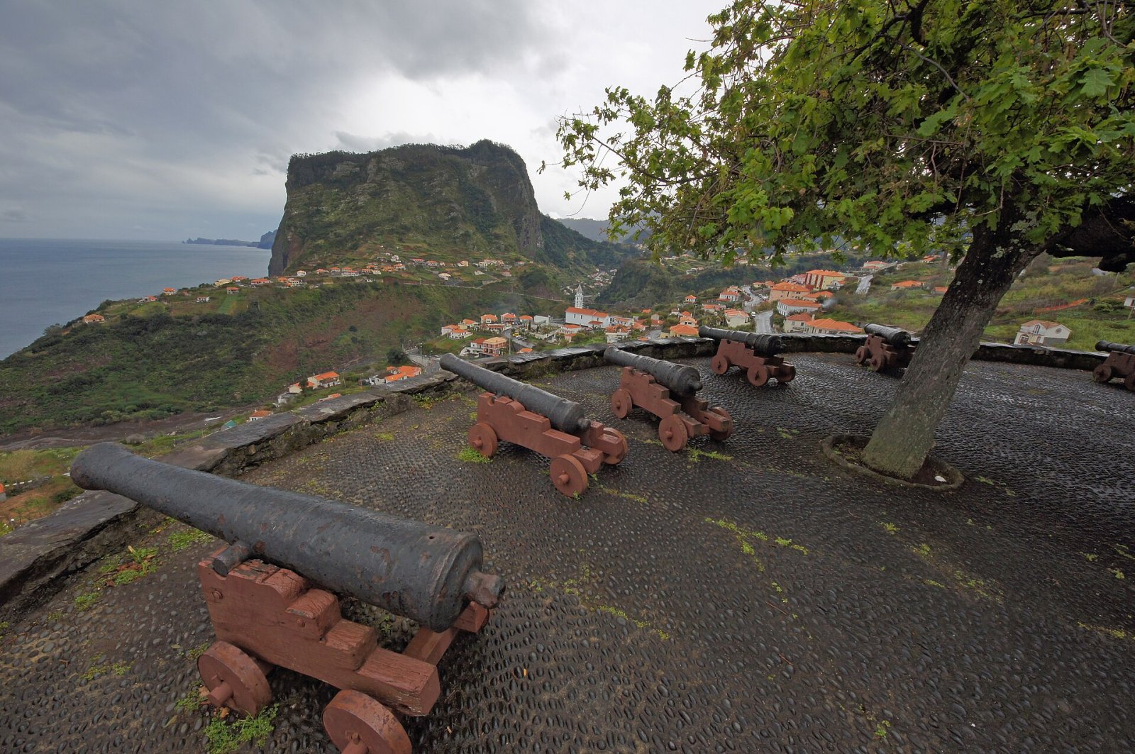 Descubra o Fortim do Faial: Uma joia de Portugal - Santana | Secret World Trip Planner