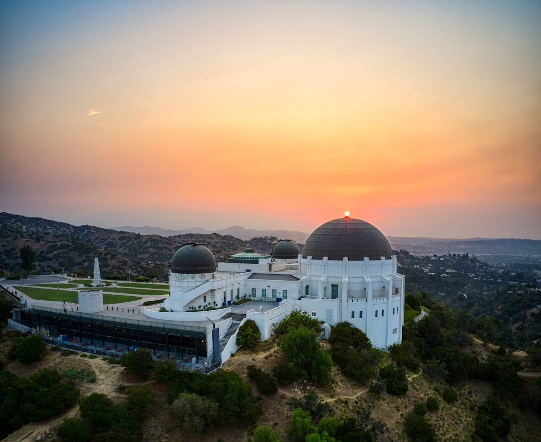 Explorando el Universo en el Observatorio Griffith - Los Angeles | Secret World Trip Planner