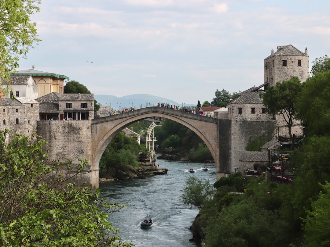 Ponte Vecchio de Mostar: Un Legado por Descubrir - Stari most | Secret World Trip Planner