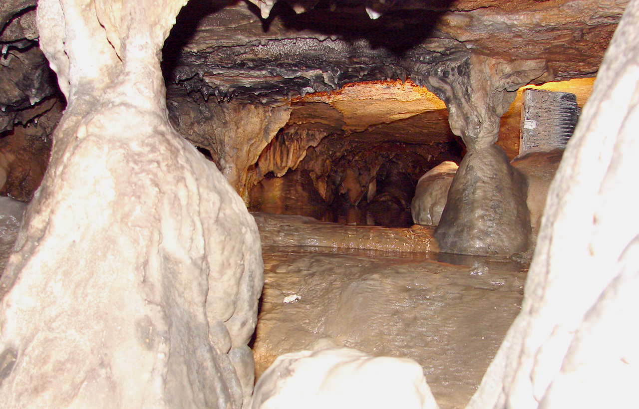 Gosu Cave : un palais souterrain en Corée du Sud - Danyang-gun | Secret World Trip Planner