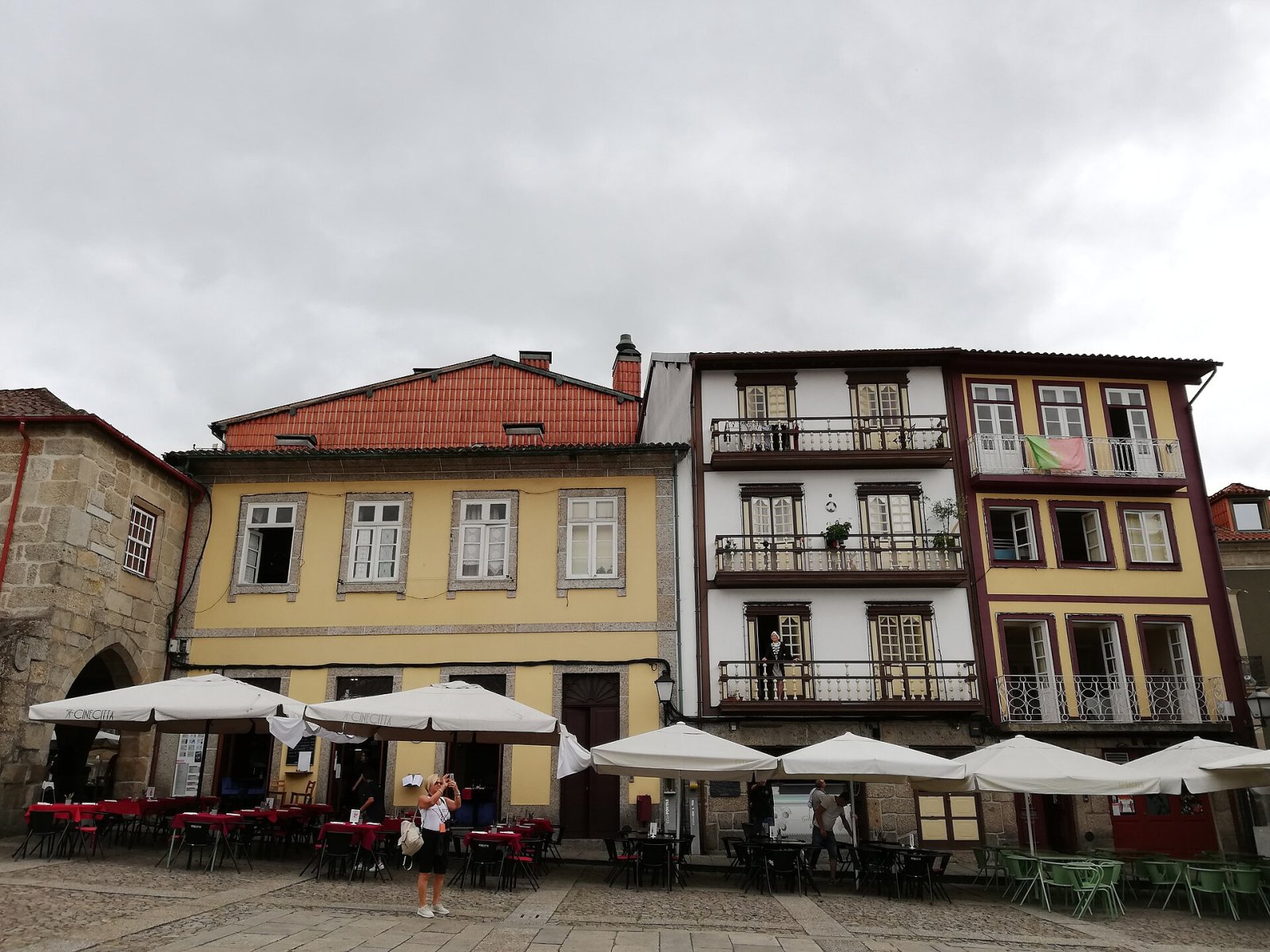 Descubra o Centro Histórico de Guimarães, o Coração de Portugal | Secret World Trip Planner
