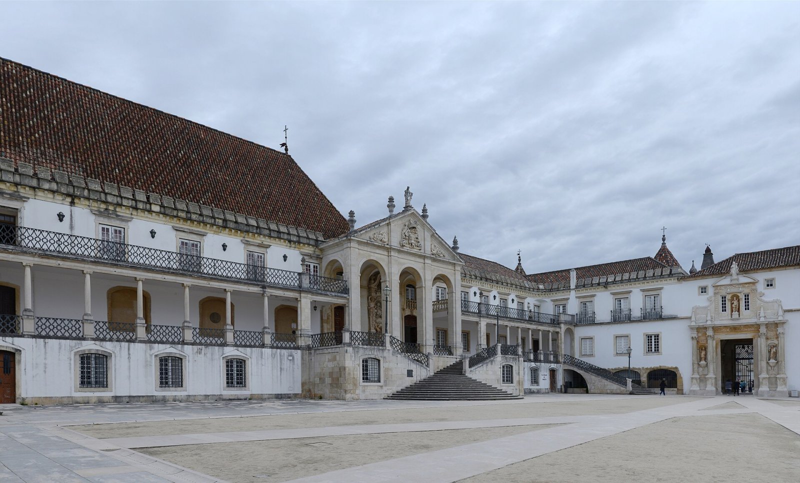 Discover Coimbra University: A Cultural Treasure of Portugal - Tresnuraghes | Secret World Trip Planner