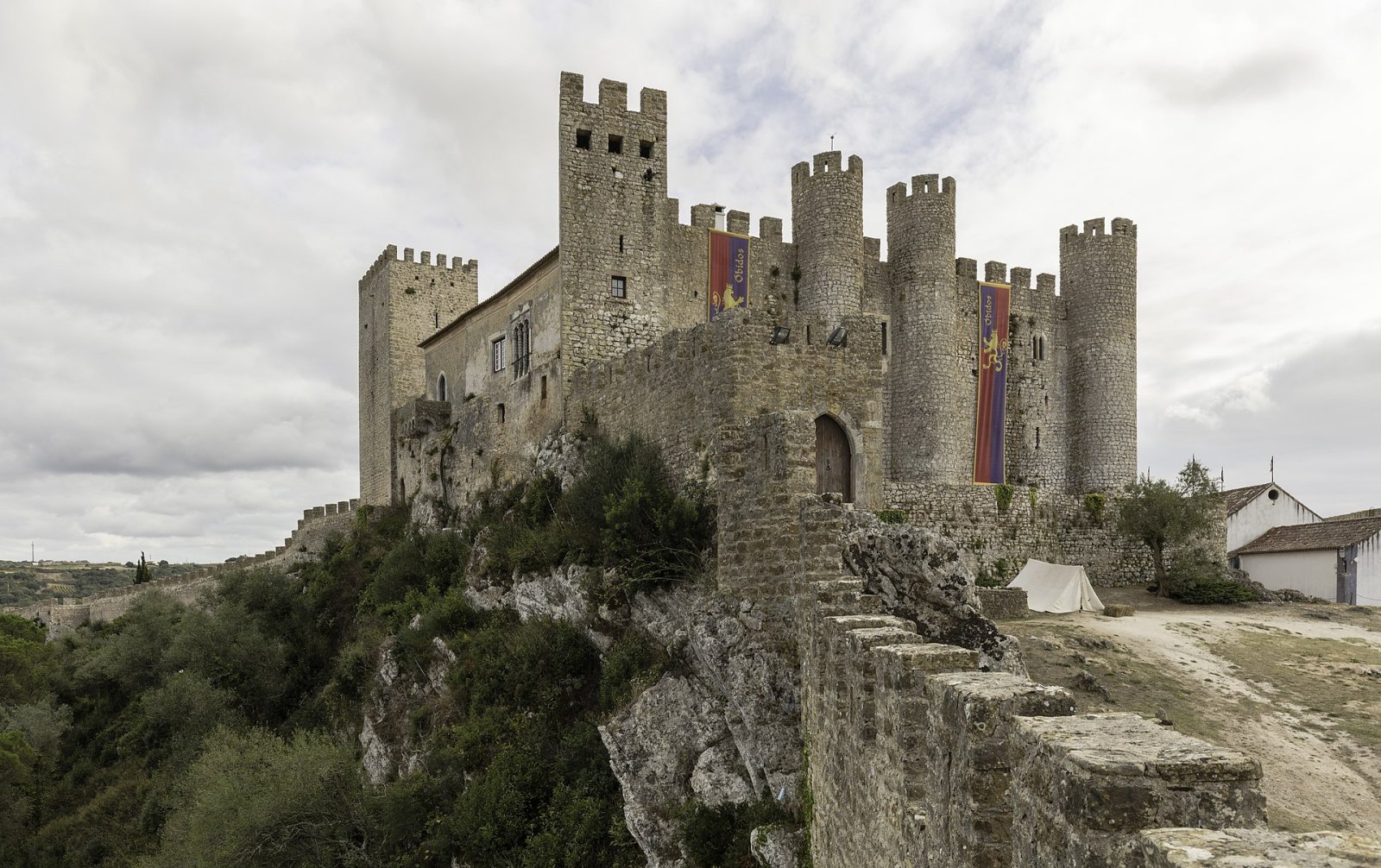 Discover Óbidos: A Medieval Gem of Portugal - Soleminis | Secret World Trip Planner