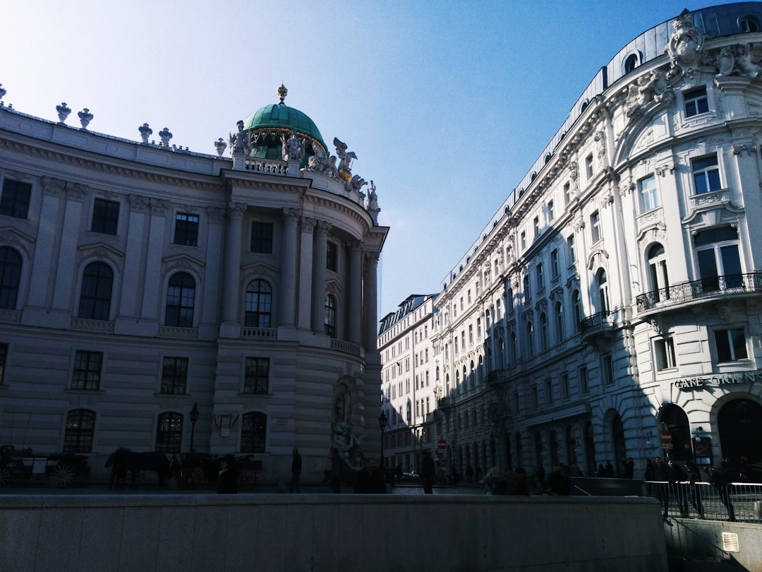 Откройте для себя величие дворца Хофбург в Вене - Wien | Secret World Trip Planner