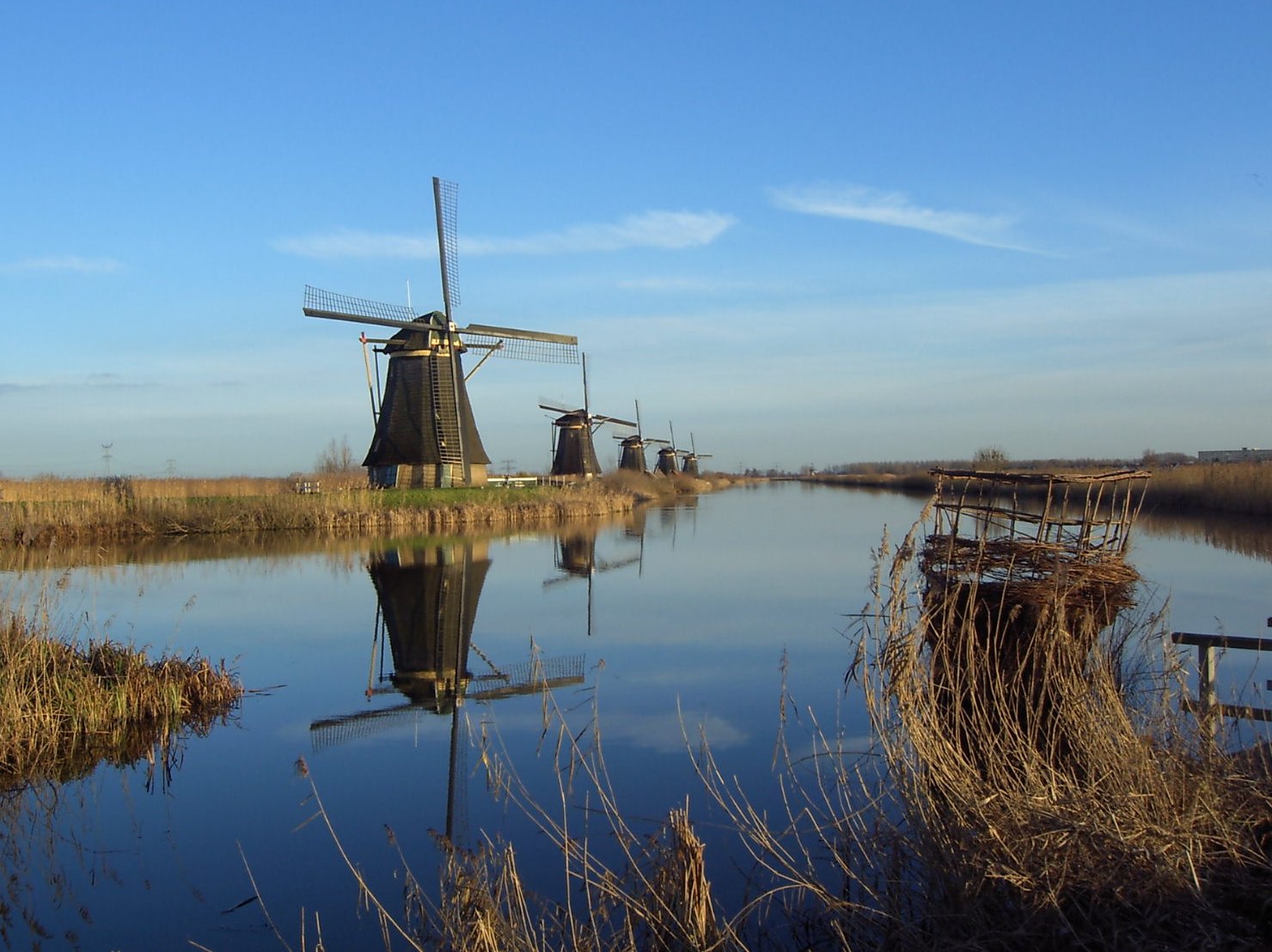 Descubra os Moinhos de Vento de Kinderdijk: Patrimônio da Humanidade - Kinderdijk | Secret World Trip Planner