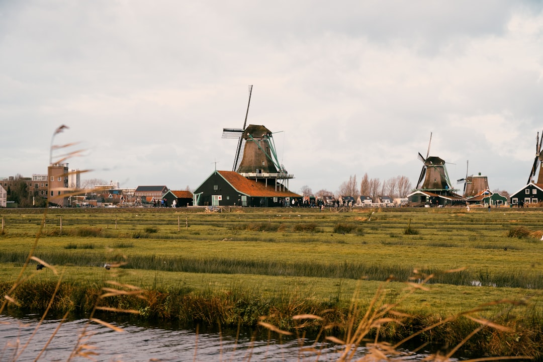 Descubre Zaanse Schans: una joya de la cultura holandesa - Zaandam | Secret World Trip Planner