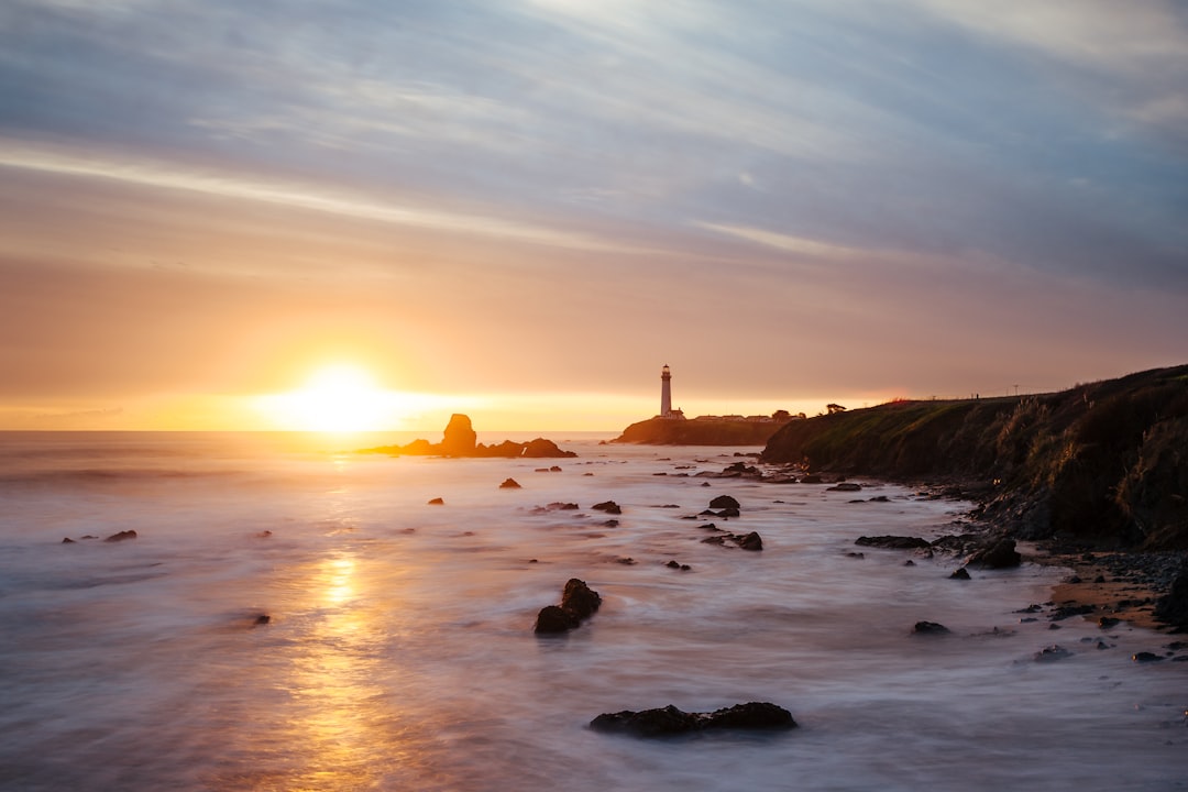 O Farol de Pigeon Point: História da Califórnia - Pescadero | Secret World Trip Planner