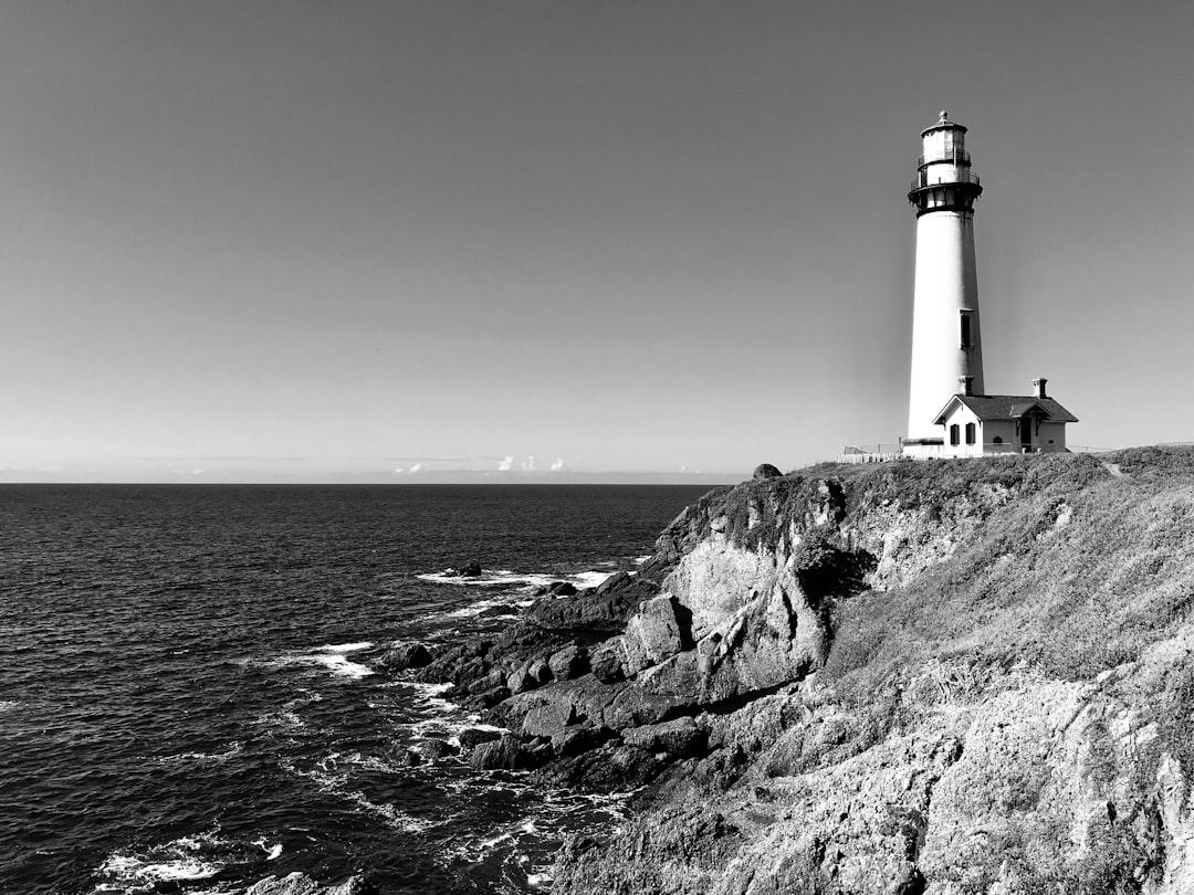 O Farol de Pigeon Point: História da Califórnia - Pescadero | Secret World Trip Planner