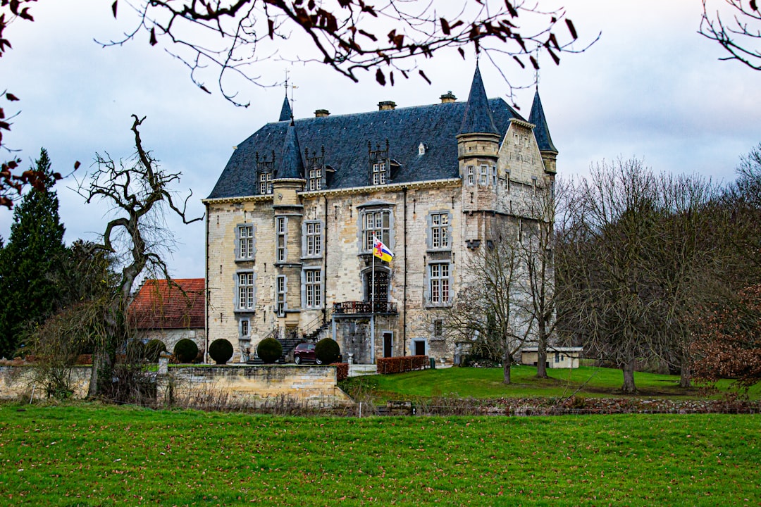 Descubra o Castelo de Valkenburg: história e belezas no Limburg - Valkenburg | Secret World Trip Planner