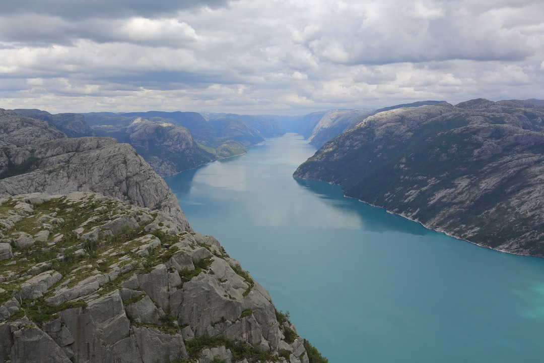 Des panoramas époustouflants au Point de Vue Lysefjord - R13(old 1 | Secret World Trip Planner