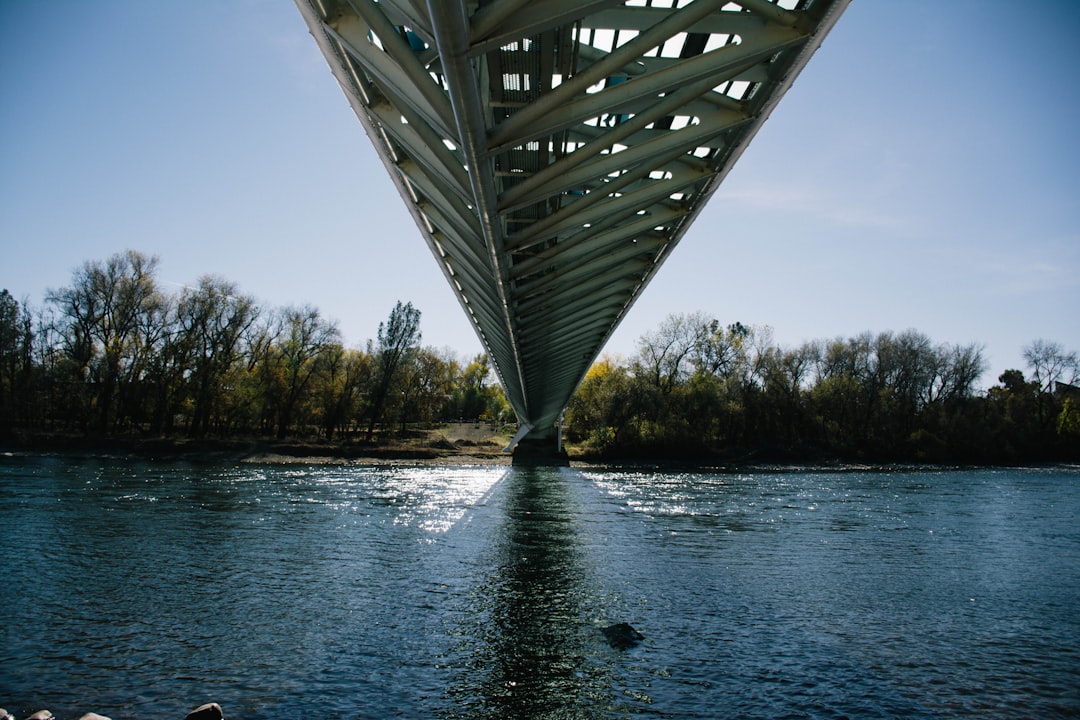 Sundial Bridge: Ein Architektonisches Meisterwerk in Redding - Redding | Secret World Trip Planner