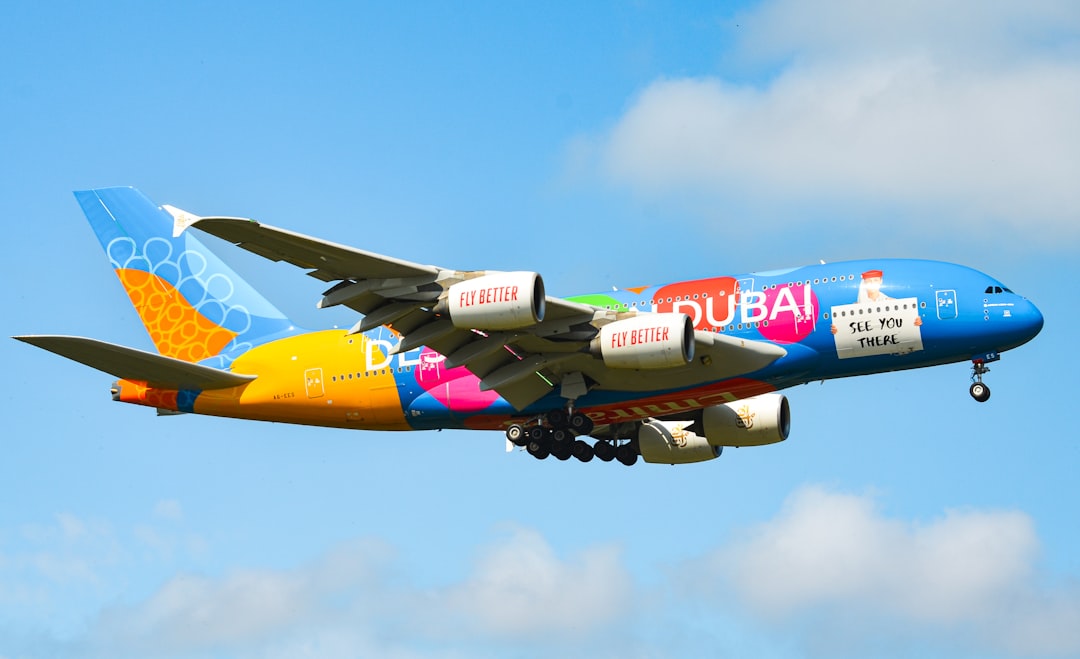 비밀의 세계 vs 트립잇: 2026 두바이 최고의 앱 - Dubai | Secret World Trip Planner