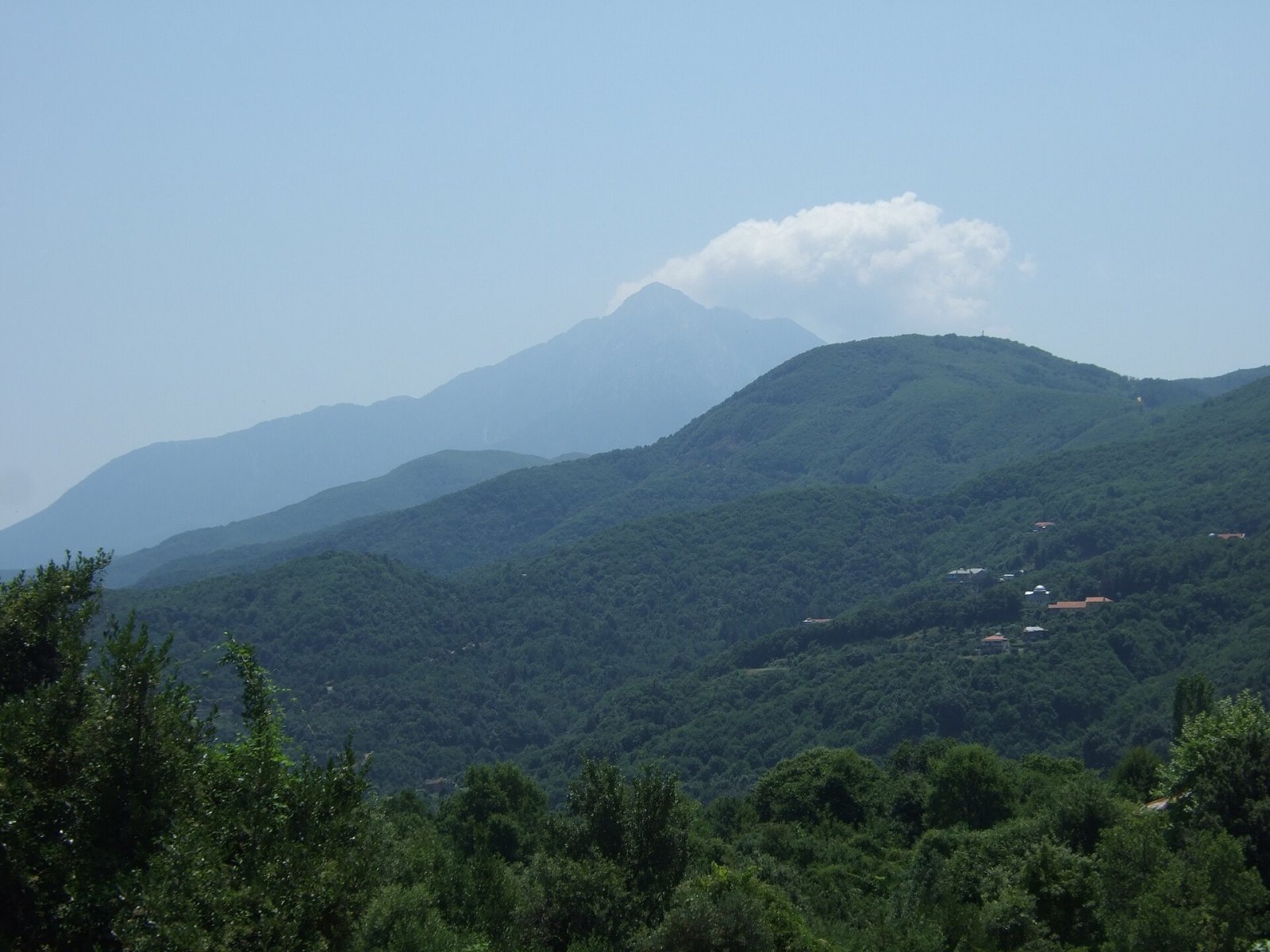 Découvrez le Mont Athos : un refuge spirituel en Grèce - 585G+9W Mount Athos | Secret World Trip Planner