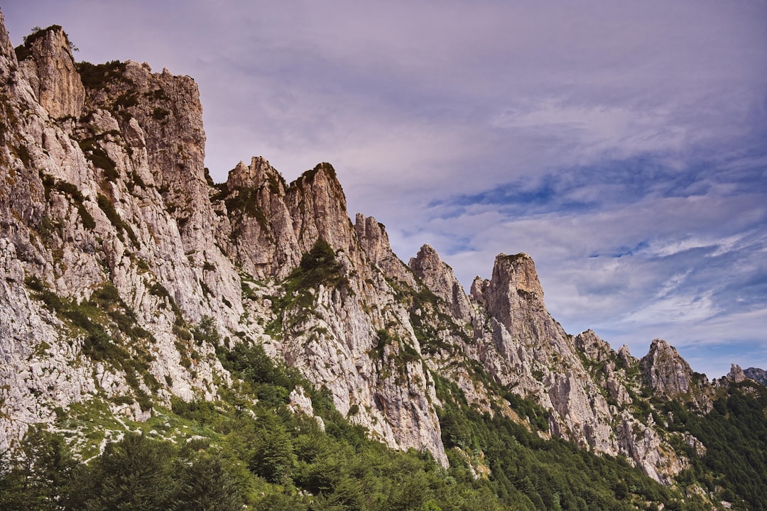 Panoramas impresionantes de las rocas de Belogradchik - Белоградчѝшките скали | Secret World Trip Planner