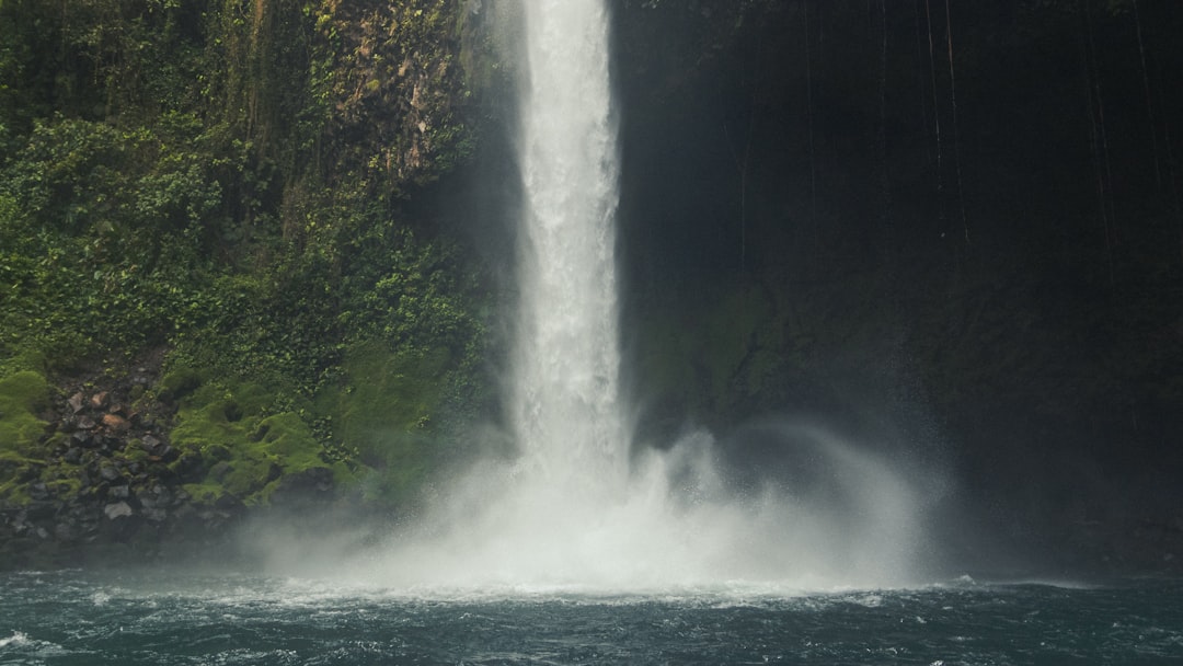 Cascatas Escondidas da Fortuna: um Paraíso Verde - Provincia di Alajuela | Secret World Trip Planner