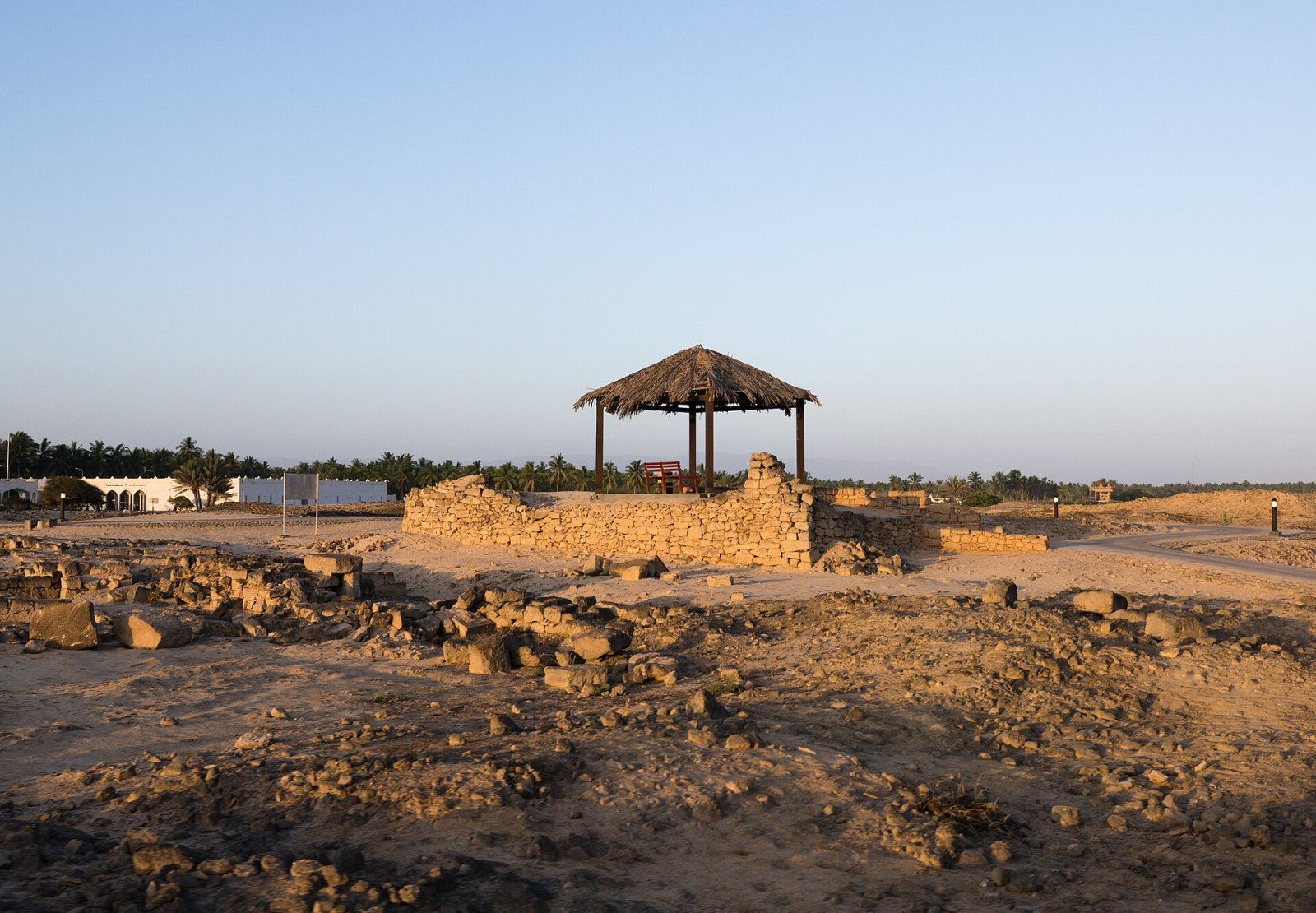 Аль-Балид: Путешествие в Сердце Истории Омана - Salalah | Secret World Trip Planner