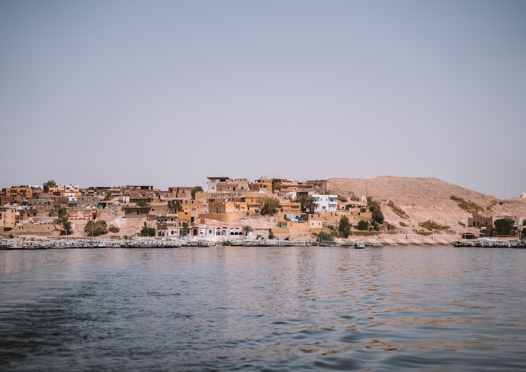 Entdecken Sie Jabal an Nizazat: Ein Naturparadies in Ägypten - Abo Redis | Secret World Trip Planner