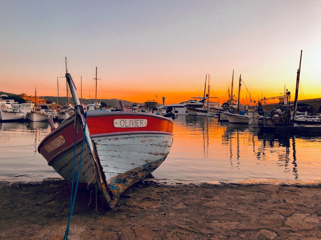 Unforgettable Sunsets in Oia, Santorini - Oia | Secret World Trip Planner