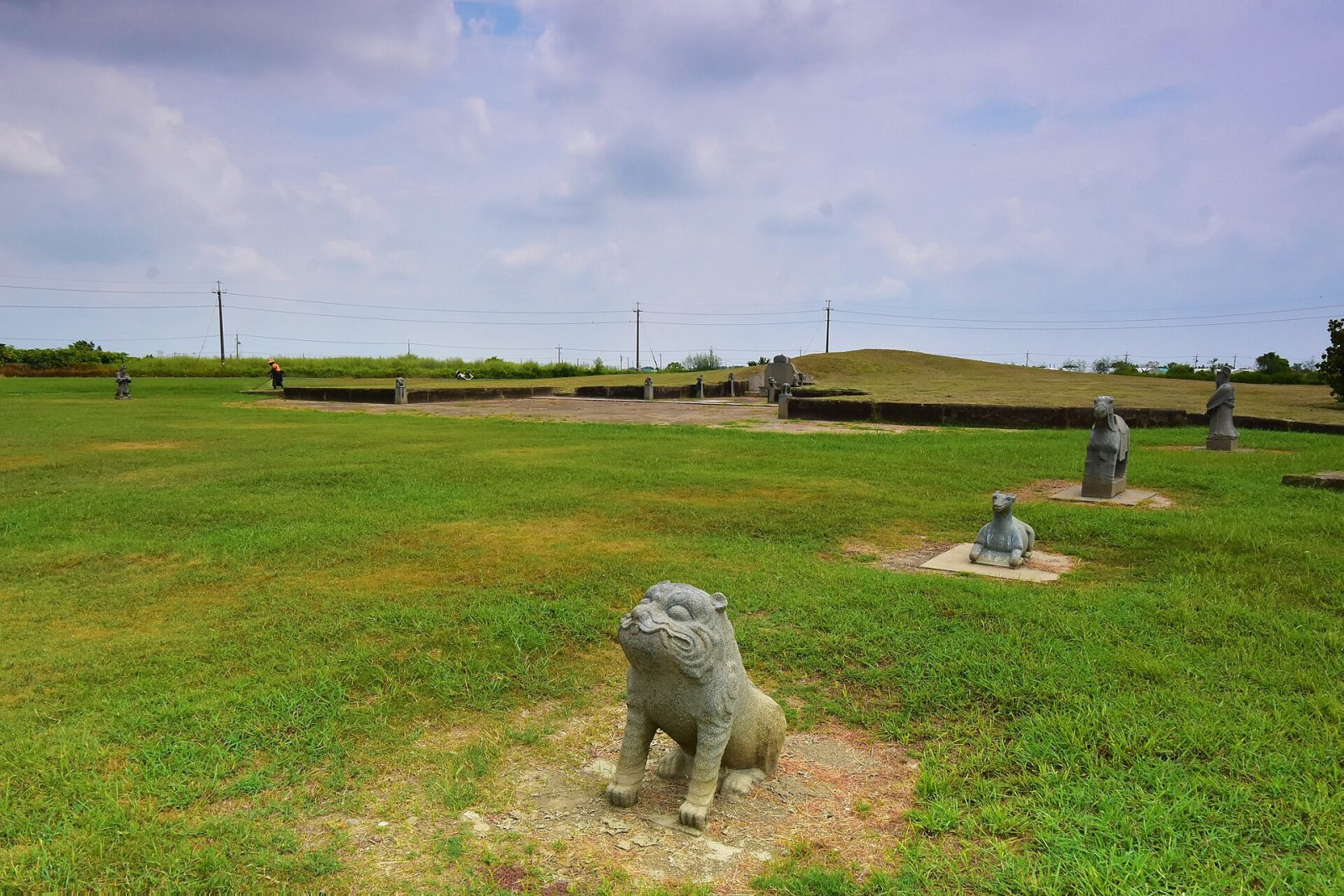 Discover the Mausoleum of Wang De Lu in Taiwan - Xingang Township | Secret World Trip Planner