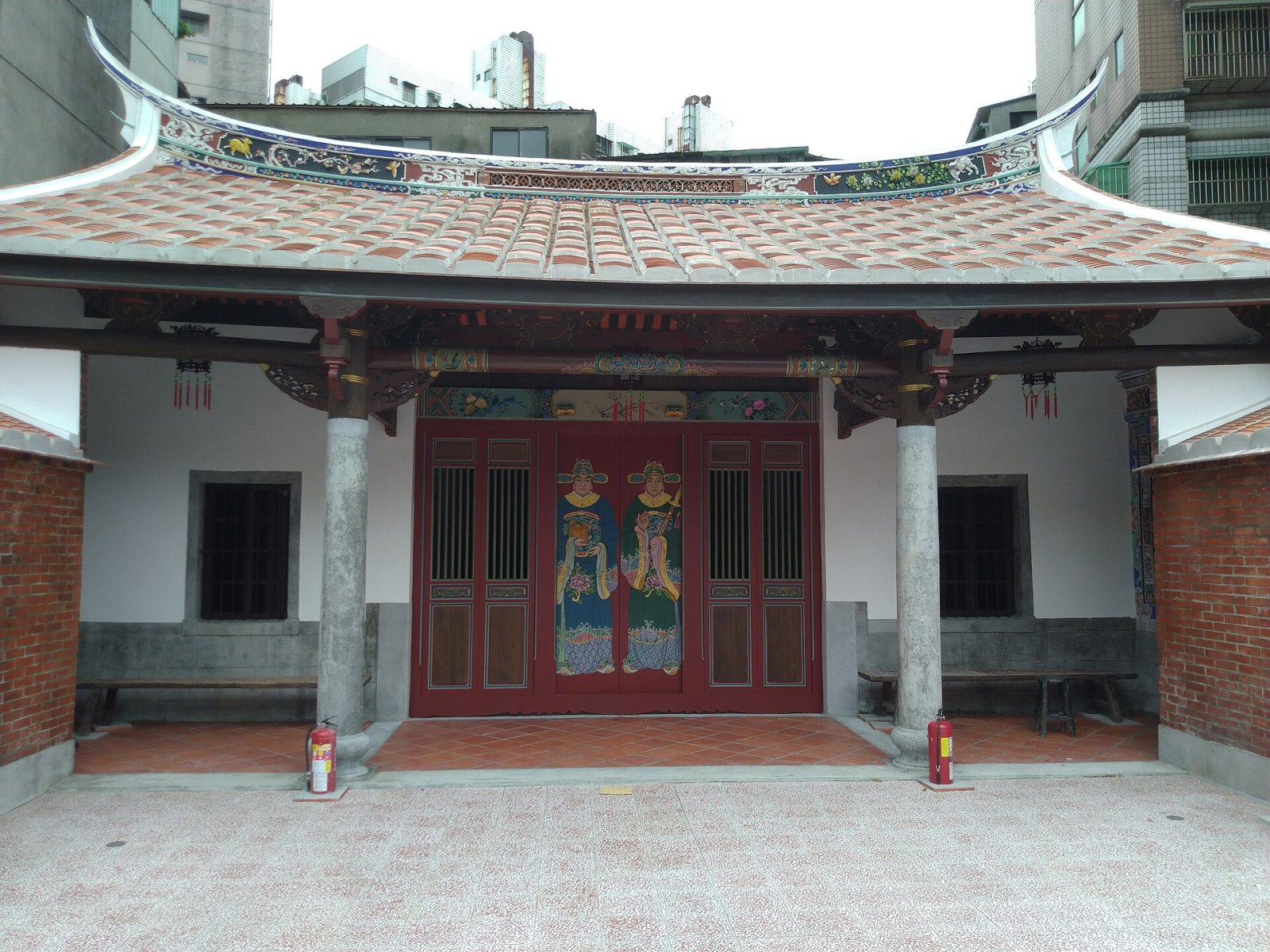 Entdecken Sie die Geschichte von 板橋迪毅堂: Ein Schatz Taiwans - Liufang Village | Secret World Trip Planner